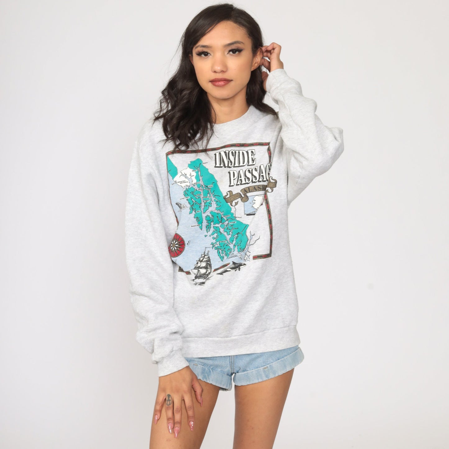 90s Alaska Inside Passage Whale Sweatshirt Grey Crewneck Extra Small