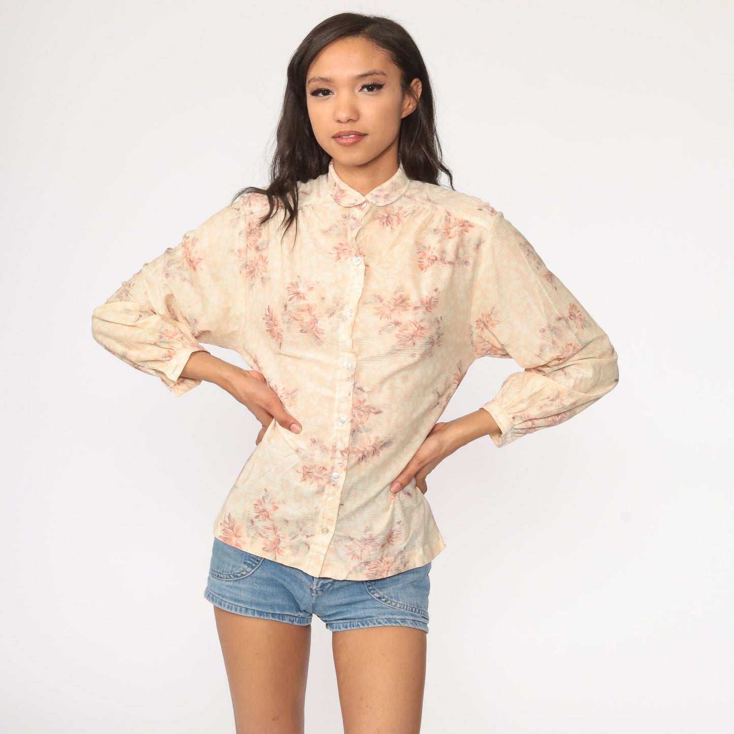 70s Floral Peter Pan Collar Blouse Cream Button-Up Long Sleeve Small