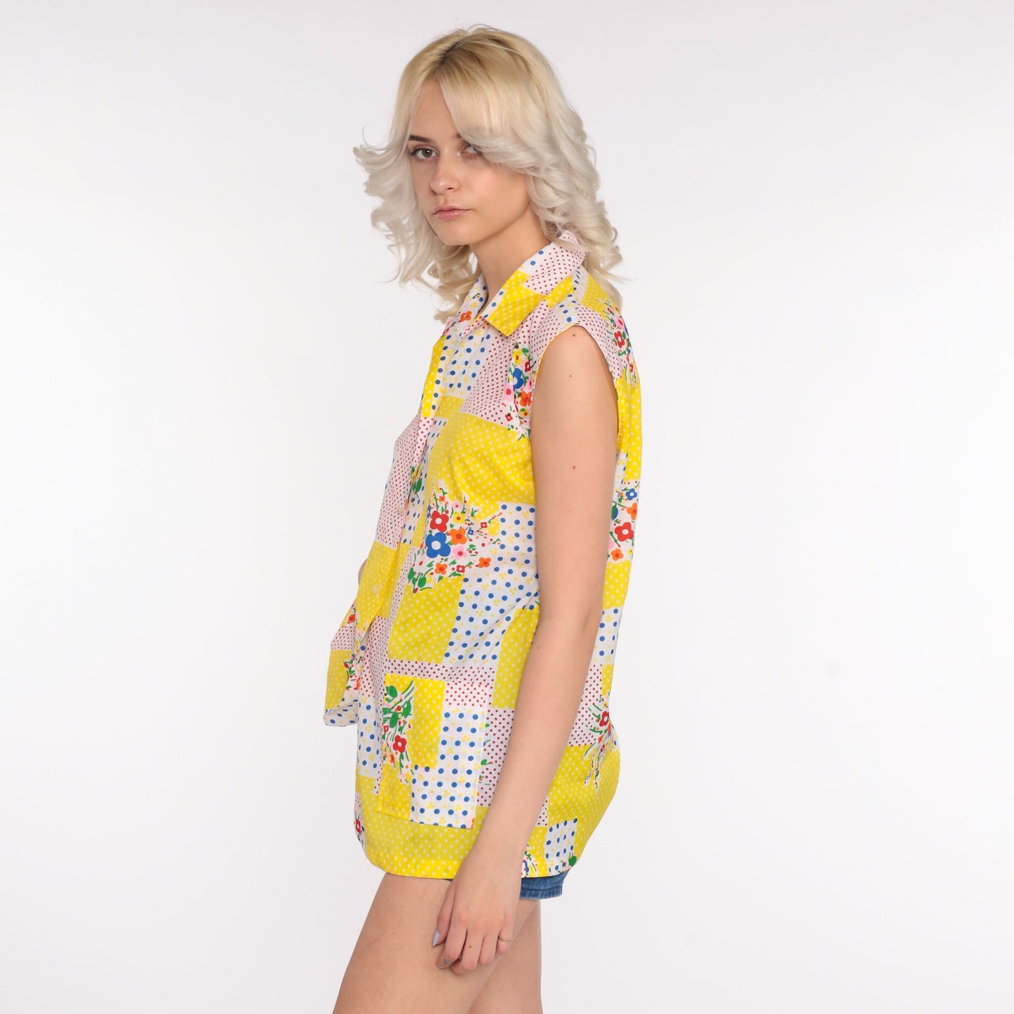 70s Floral Patchwork Button-Up Blouse White Sleeveless Collared Medium Large