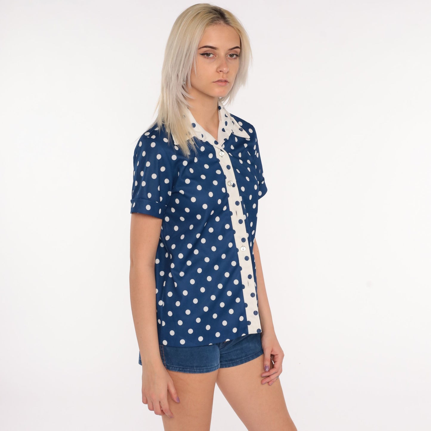 70s Blue Polka Dot Button-Up Blouse Dagger Collar Short Sleeve Small Medium
