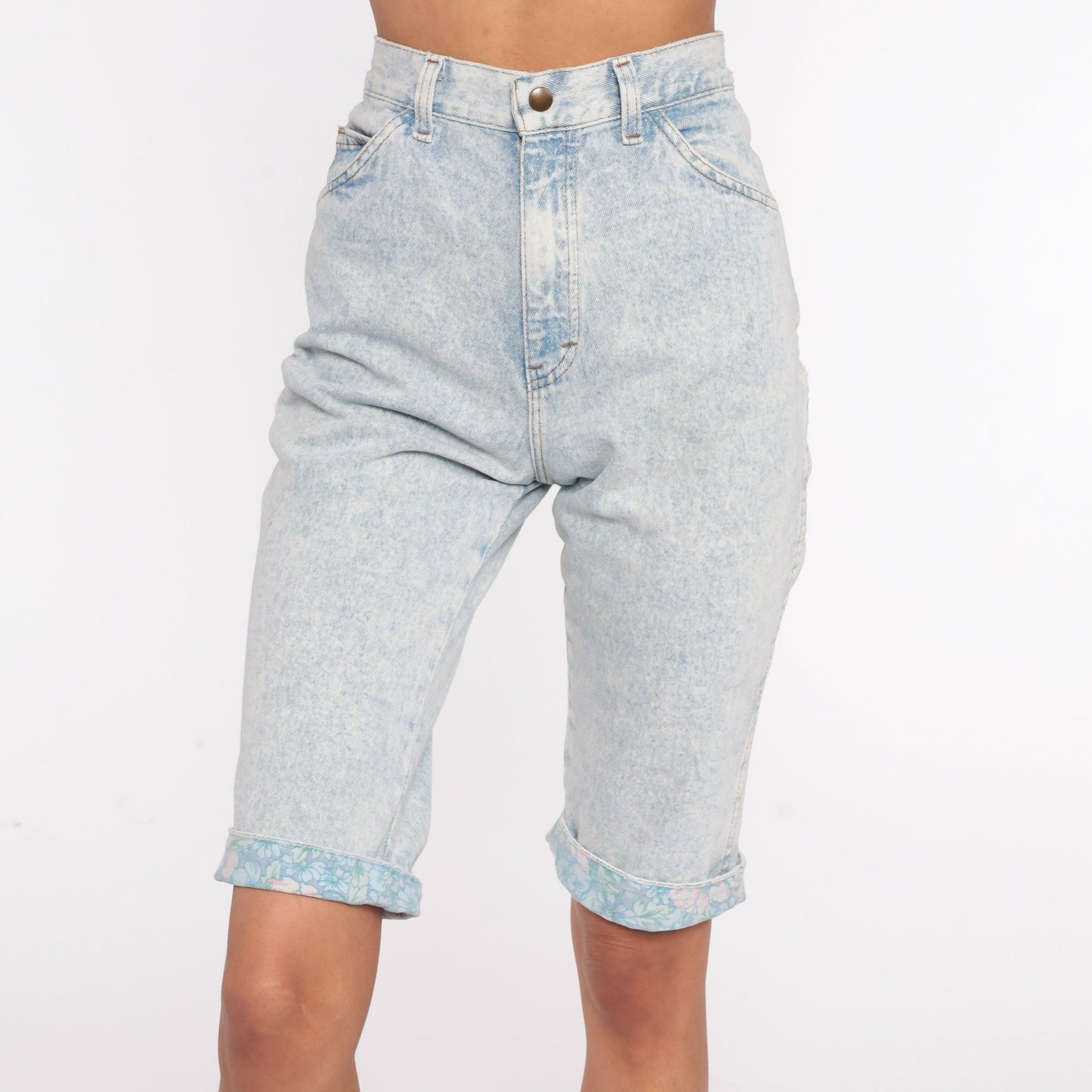 90s Acid Wash Denim Shorts Floral Cuff High Waist Bermuda Light Blue Extra Small