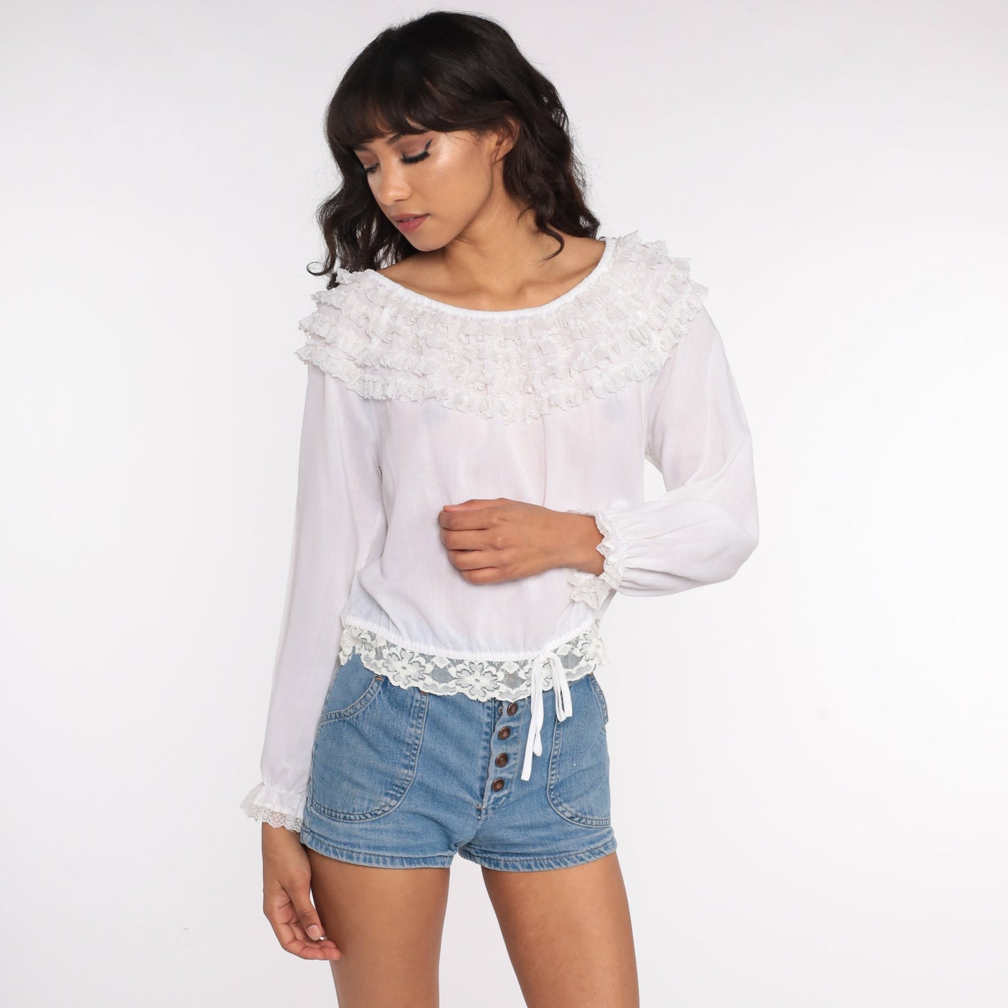 70s White Peasant Blouse Lace Trim Puff Sleeve Crop Top Small Medium
