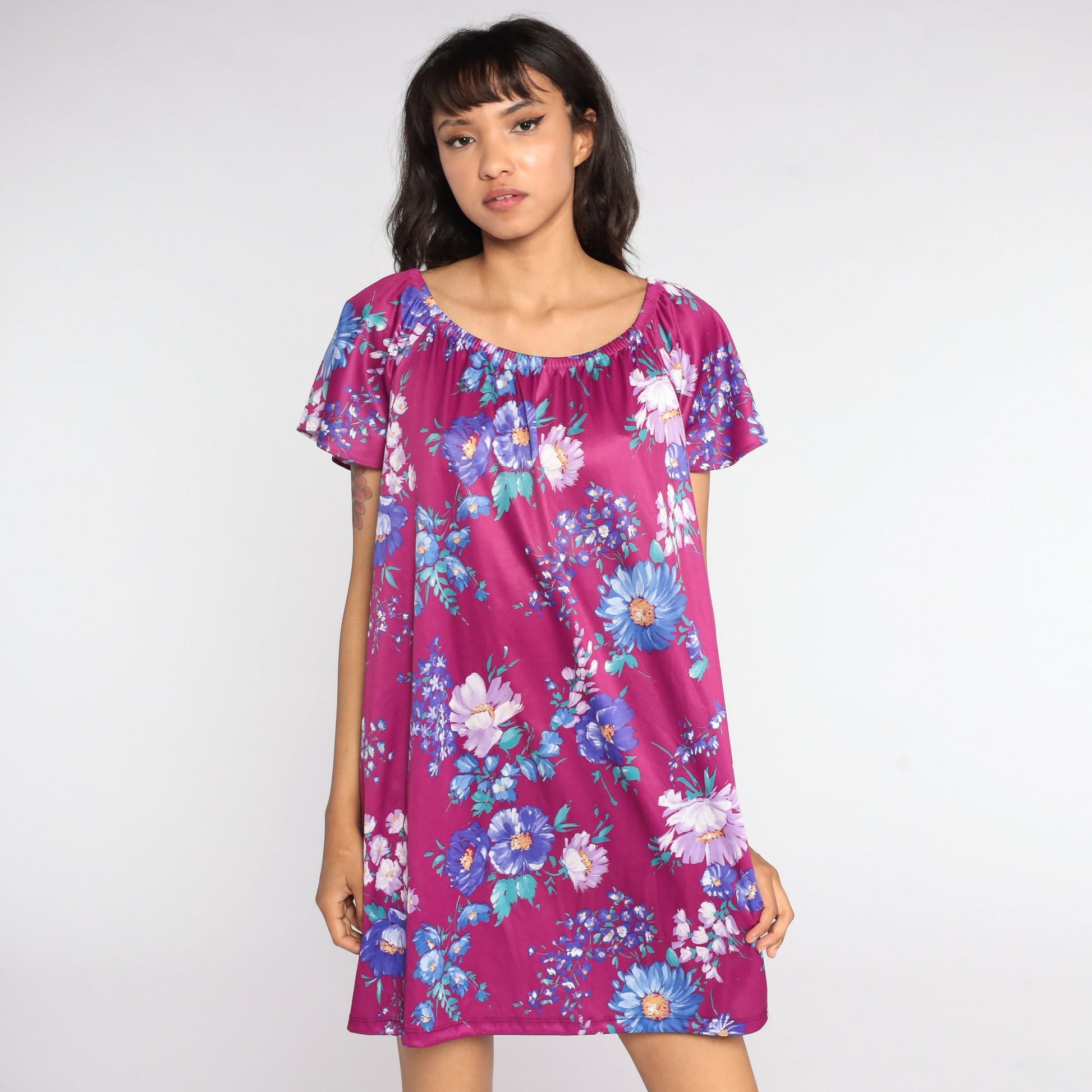 70s Purple Floral Mini Dress Tent Cut Short Sleeve Large