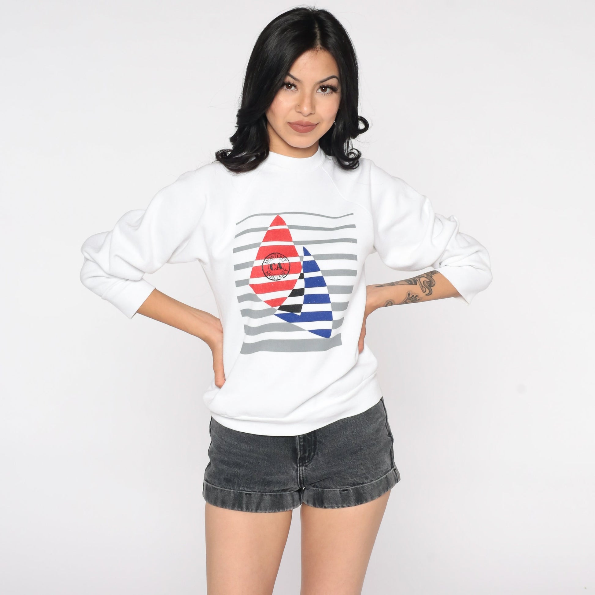80s Monterey Bay Sailboat Sweatshirt Raglan Sleeve Graphic Pullover Extra Small