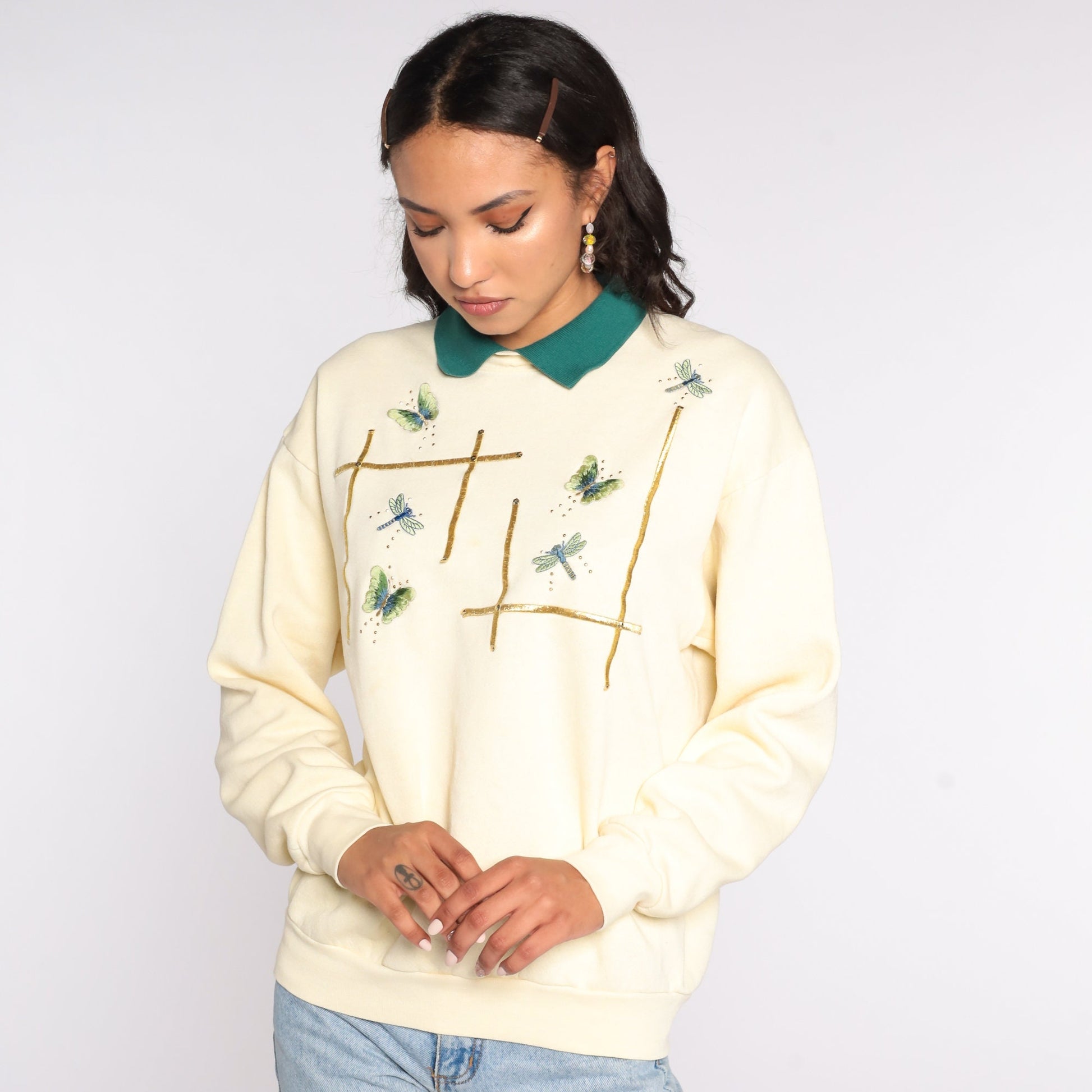 90s Lee Collared Sweatshirt Cream Embroidered Butterfly Dragonfly Medium