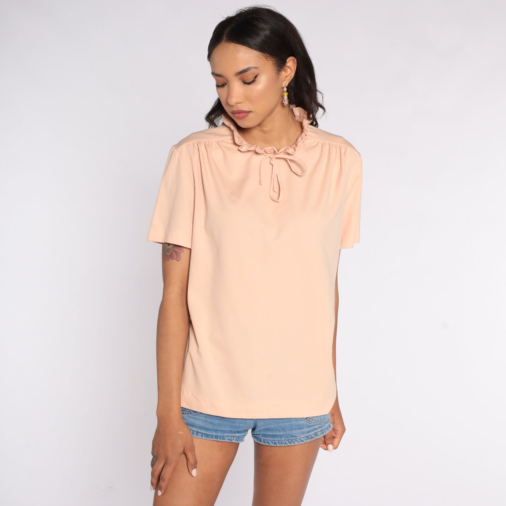 70s Peach Ruffle Neck Blouse Short Sleeve Polyester Shirt Extra Large XL