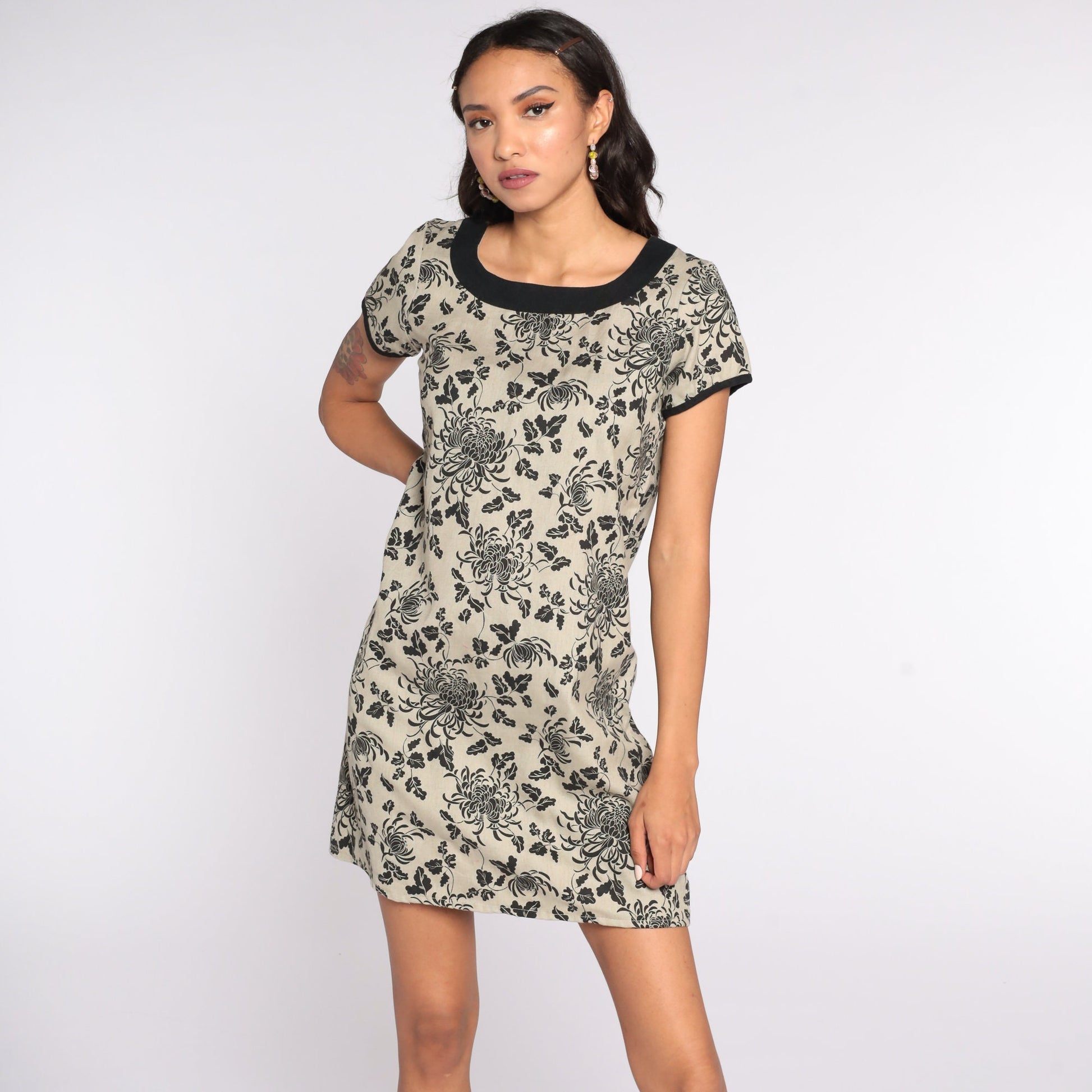 90s Tan Floral Shift Mini Dress Short Sleeve Small S