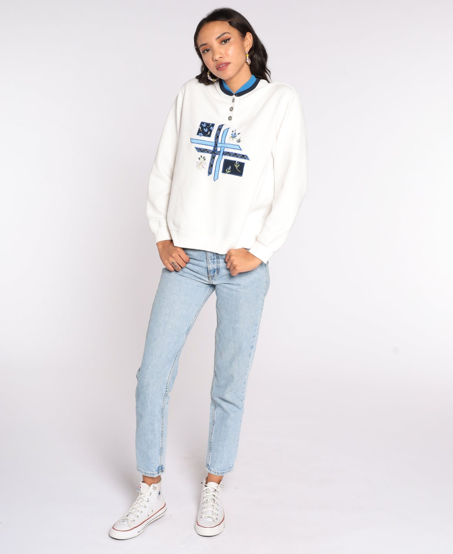 80s Alfred Dunner Floral Embroidered Sweatshirt Off-White Pullover Medium