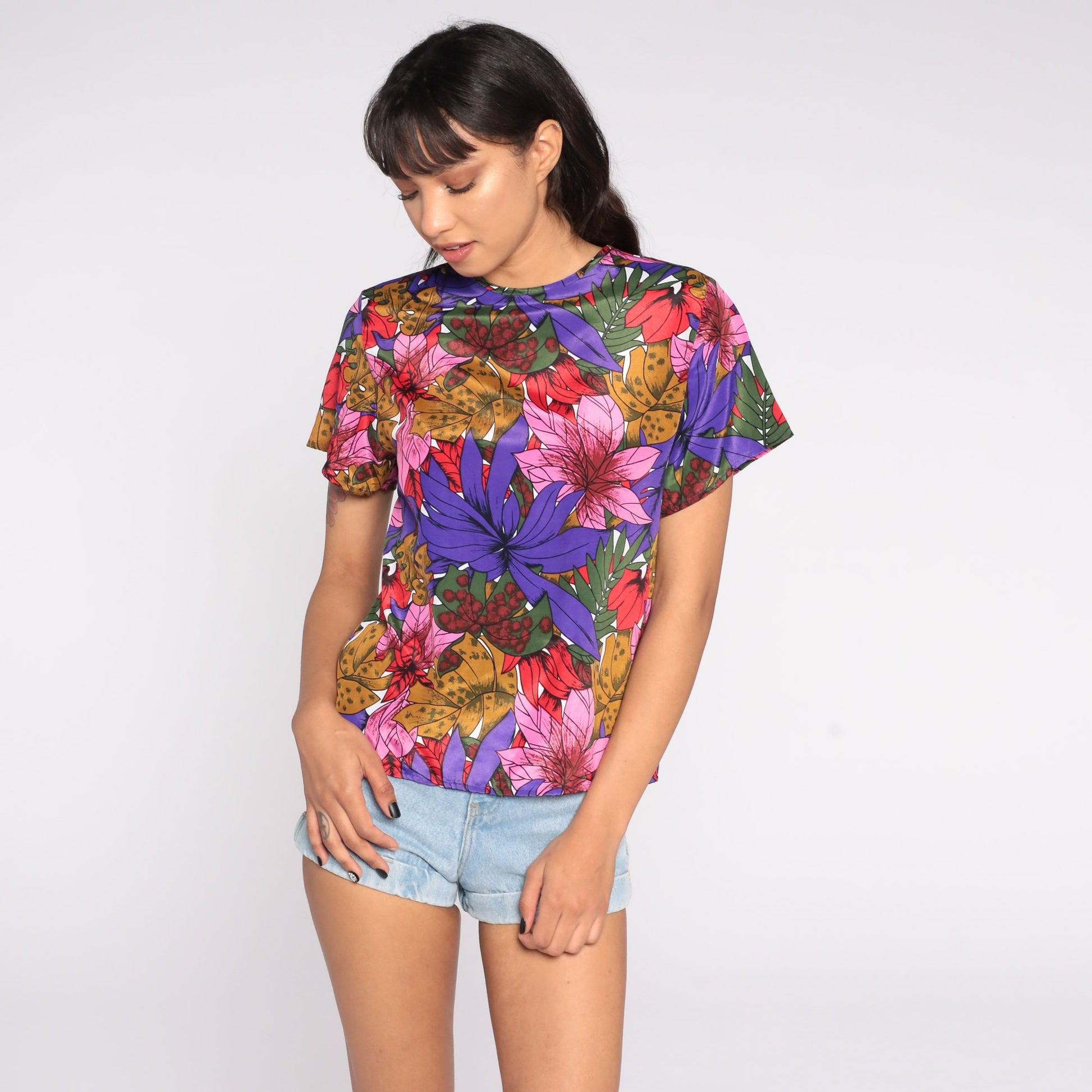 80s Purple Floral Shirt Keyhole Back Short Sleeve Blouse Small S