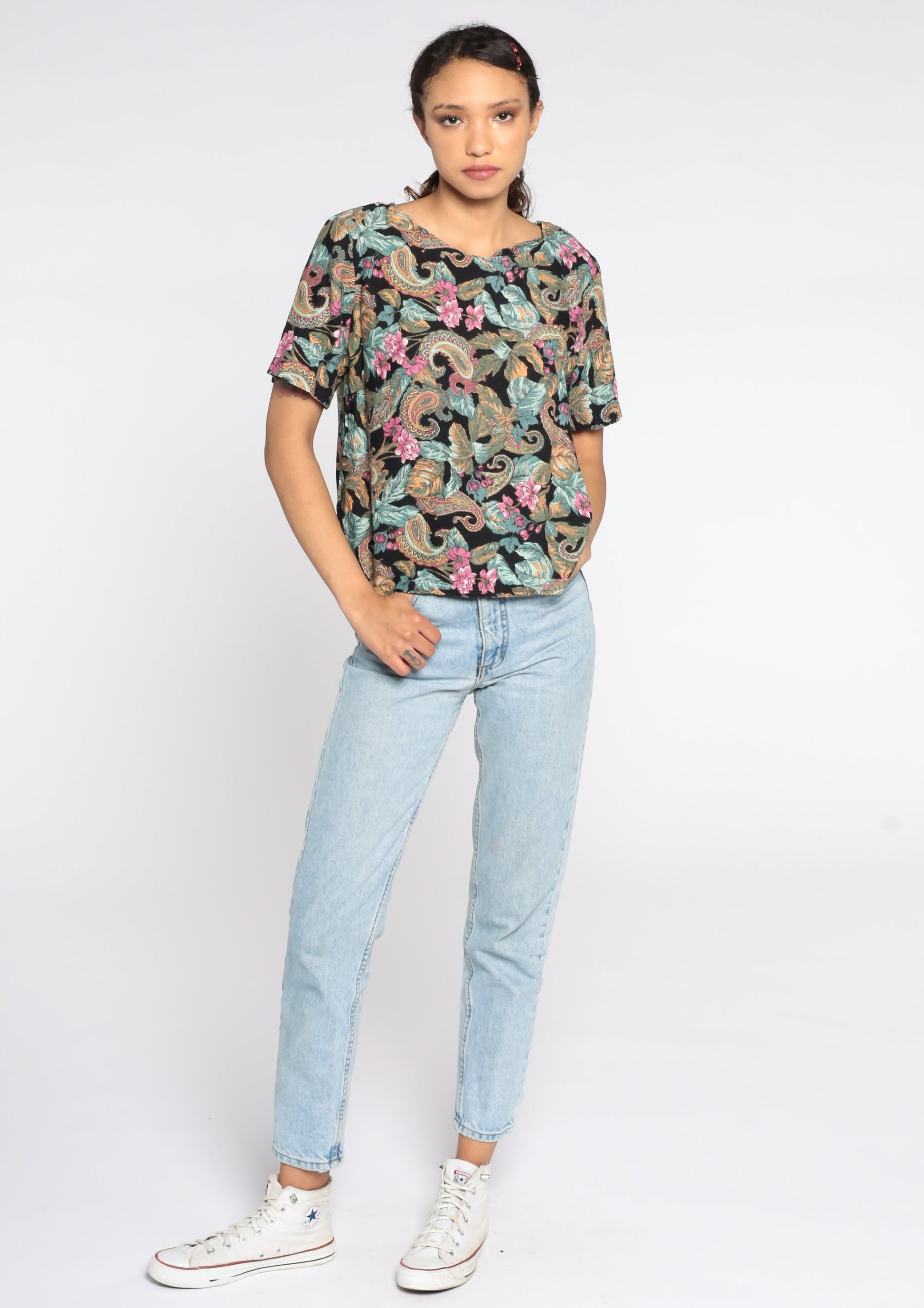 90s Paisley Floral Blouse Black Polyester Short Sleeve Medium