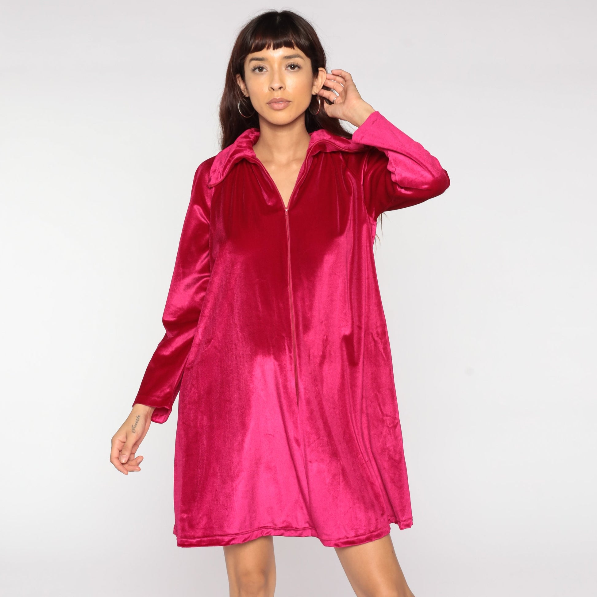 70s Deep Pink Velour Lounge Dress Mini Front Zip Long Sleeve Small