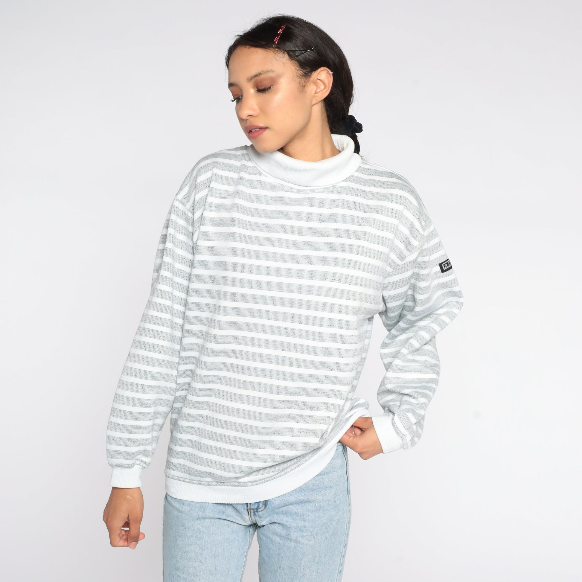 80s Striped Mock Neck Sweatshirt White Grey Pullover Medium