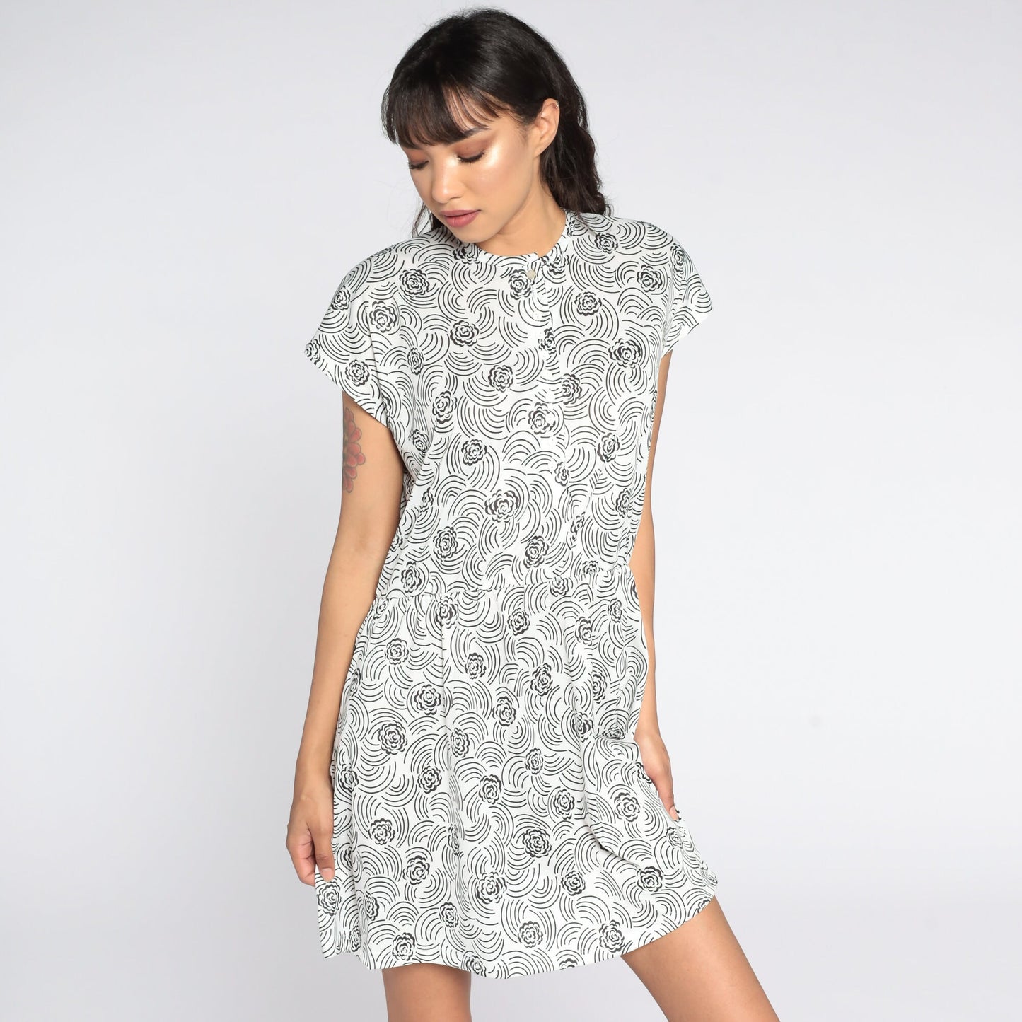 80s Floral Mini Dress Black White Cap Sleeve Button Front High Waisted Extra Large