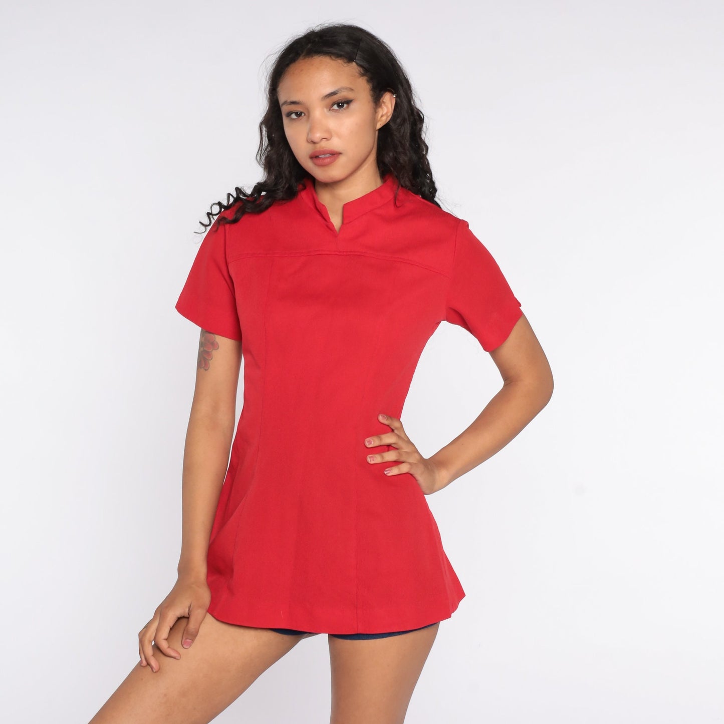 70s Red Mandarin Collar Shirt Polyester Short Sleeve Blouse Medium