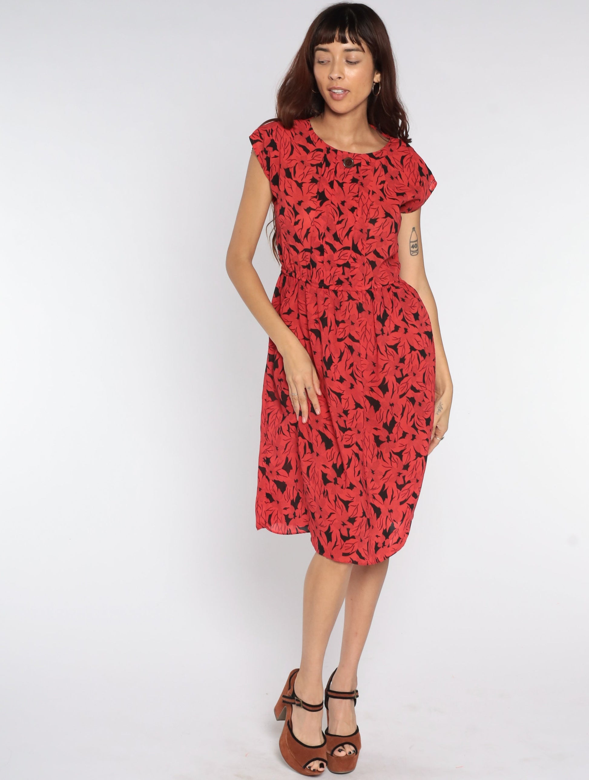 80s Floral Midi Dress Red Black Cap Sleeve High Waist Medium