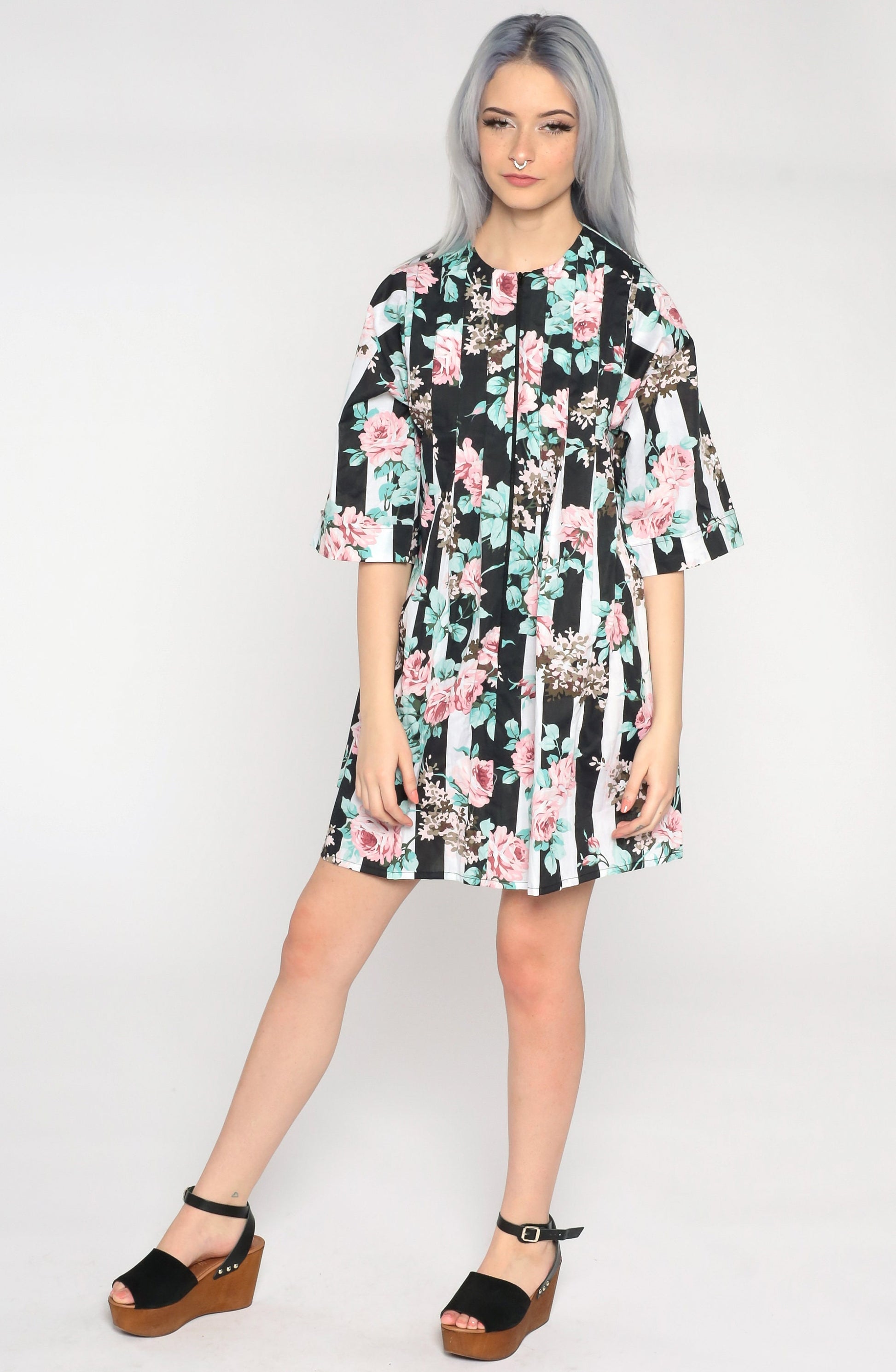 80s Floral Print Mini Dress Front Zip Shift Dress Black White Small
