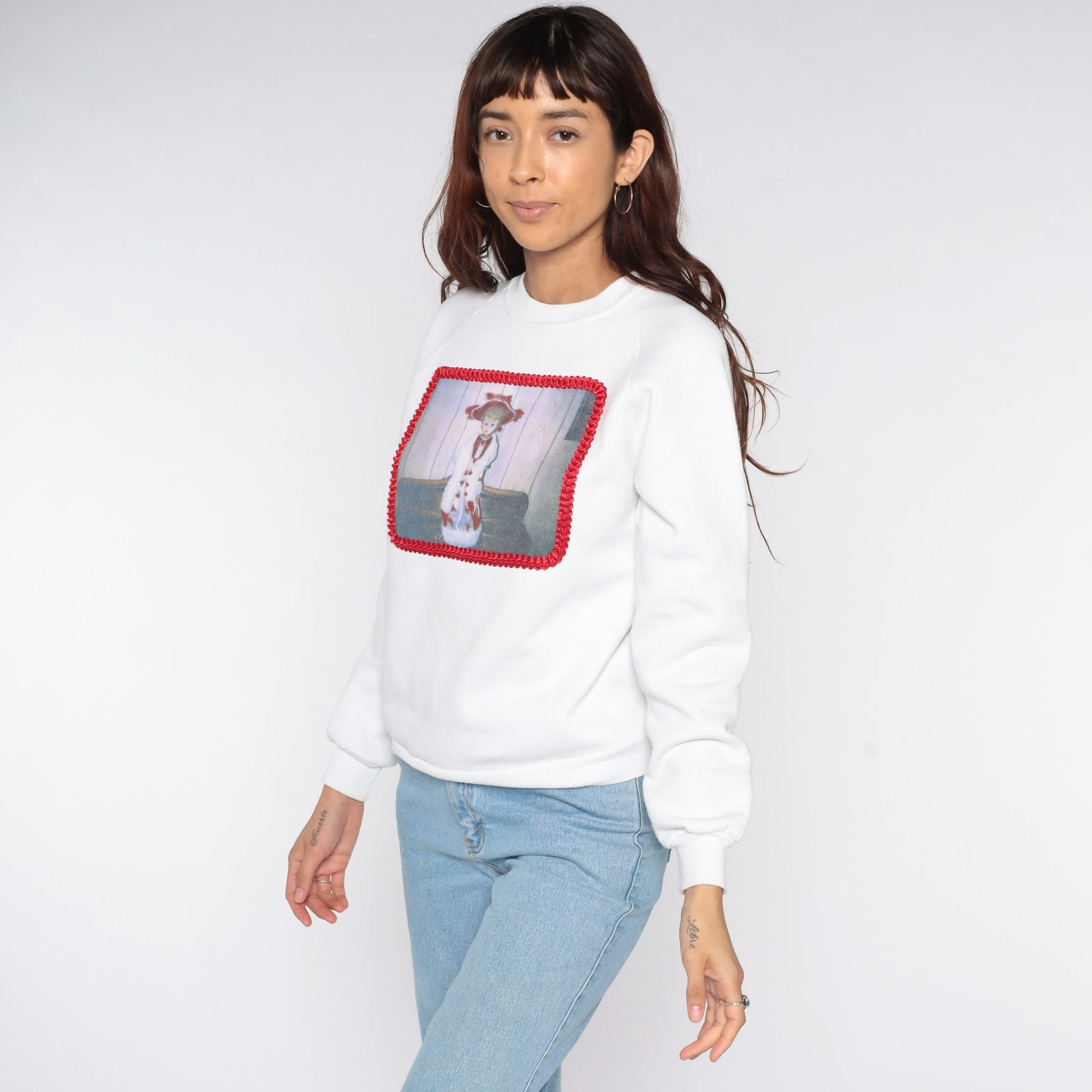 80s Gothic Sweatshirt Victorian Doll Print White Crewneck Small