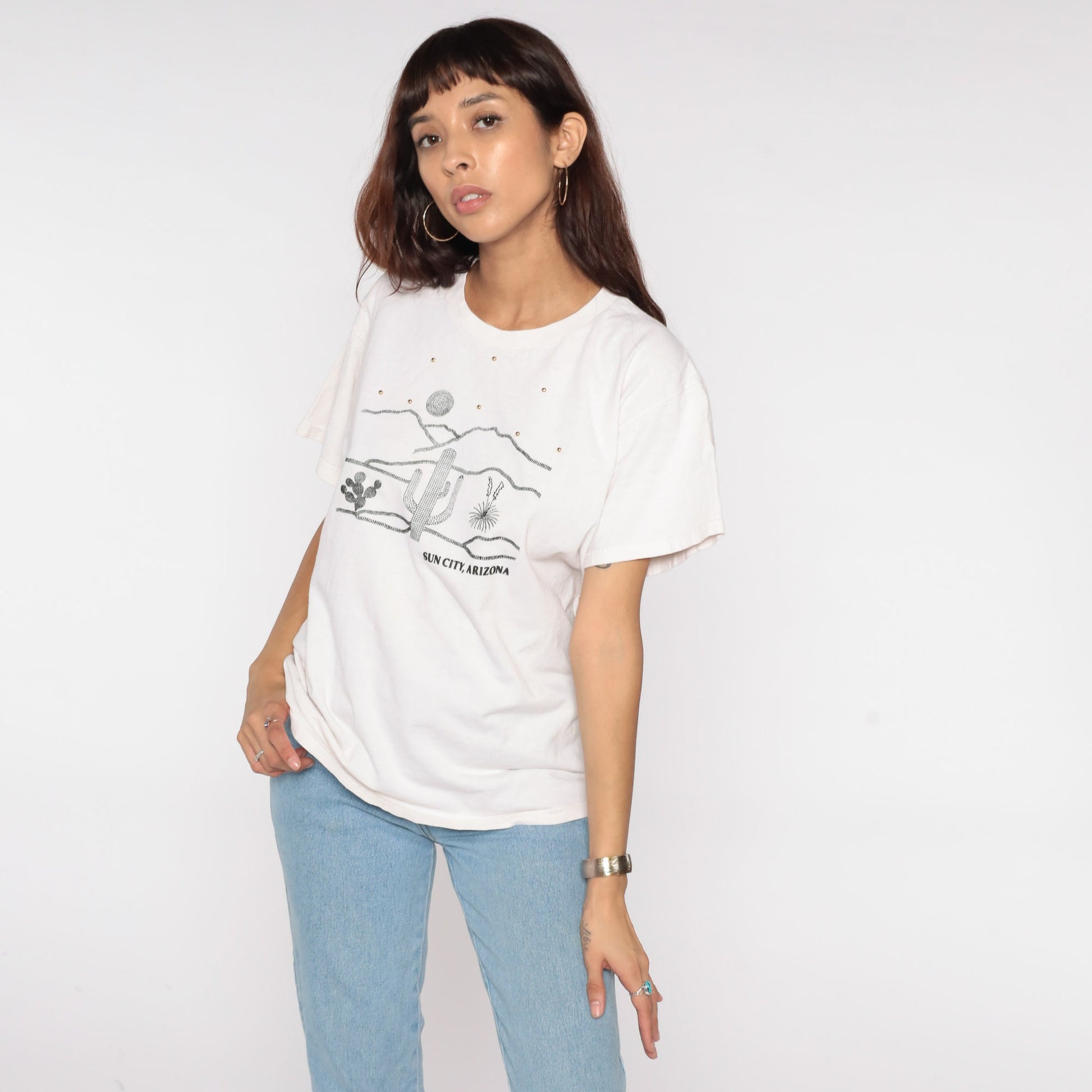 90s Sun City Arizona Graphic T-Shirt Beaded Cactus Desert Print White Cotton Medium