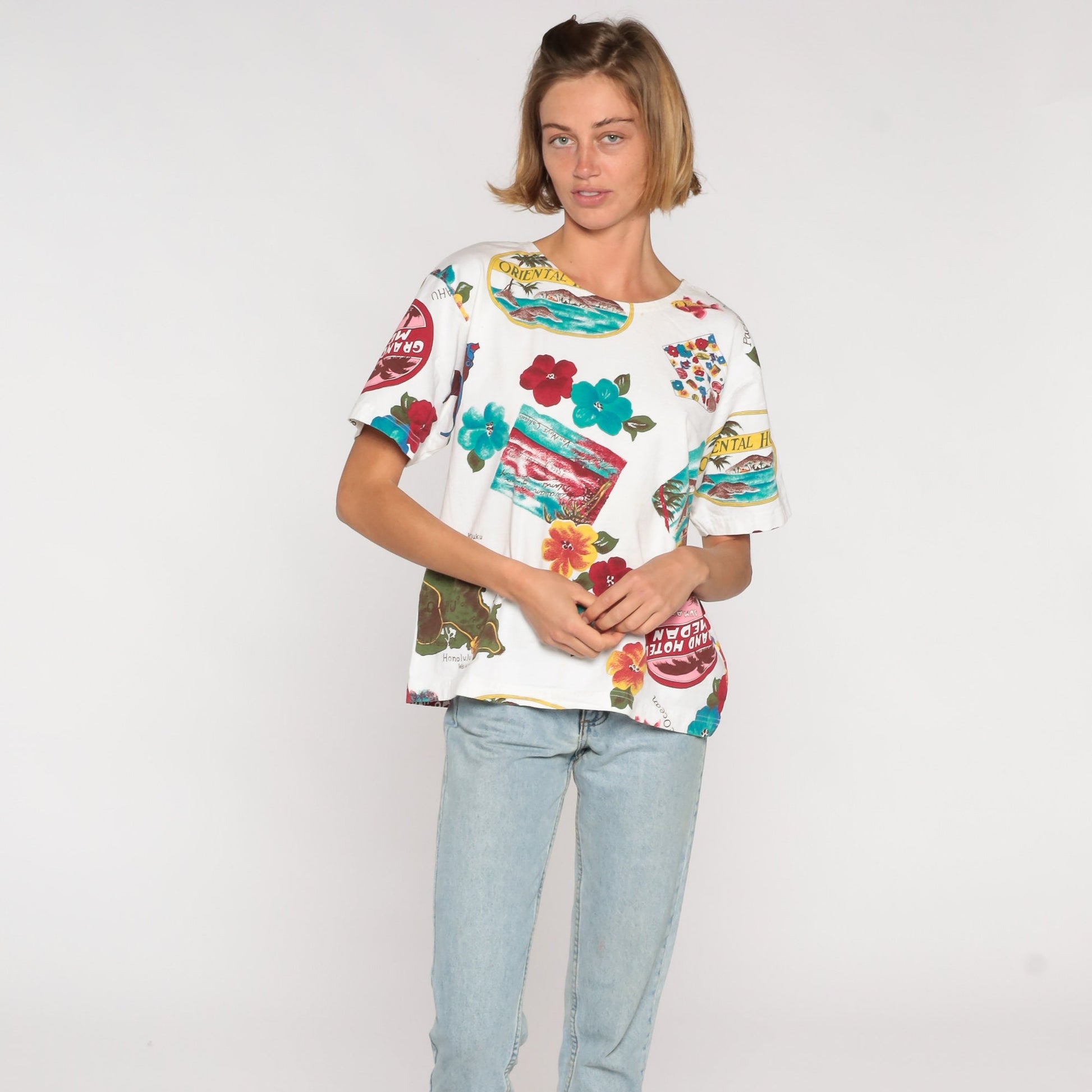 90s Hawaii Map Floral Graphic T-Shirt Mokuoloe Island Cotton Medium