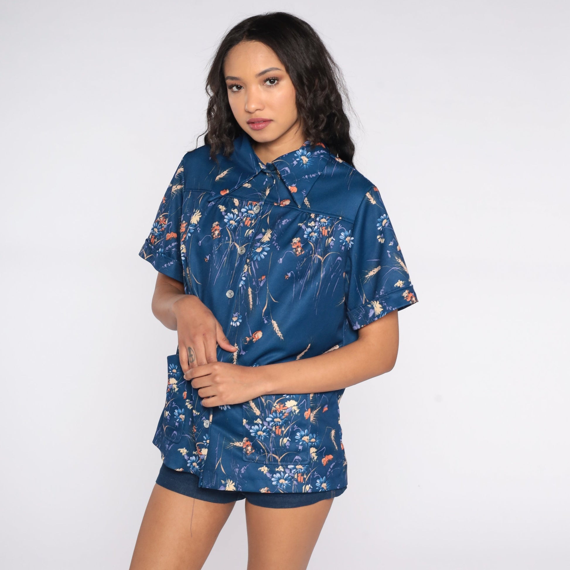 70s Navy Floral Button-Up Blouse Dagger Collar Short Sleeve Large L