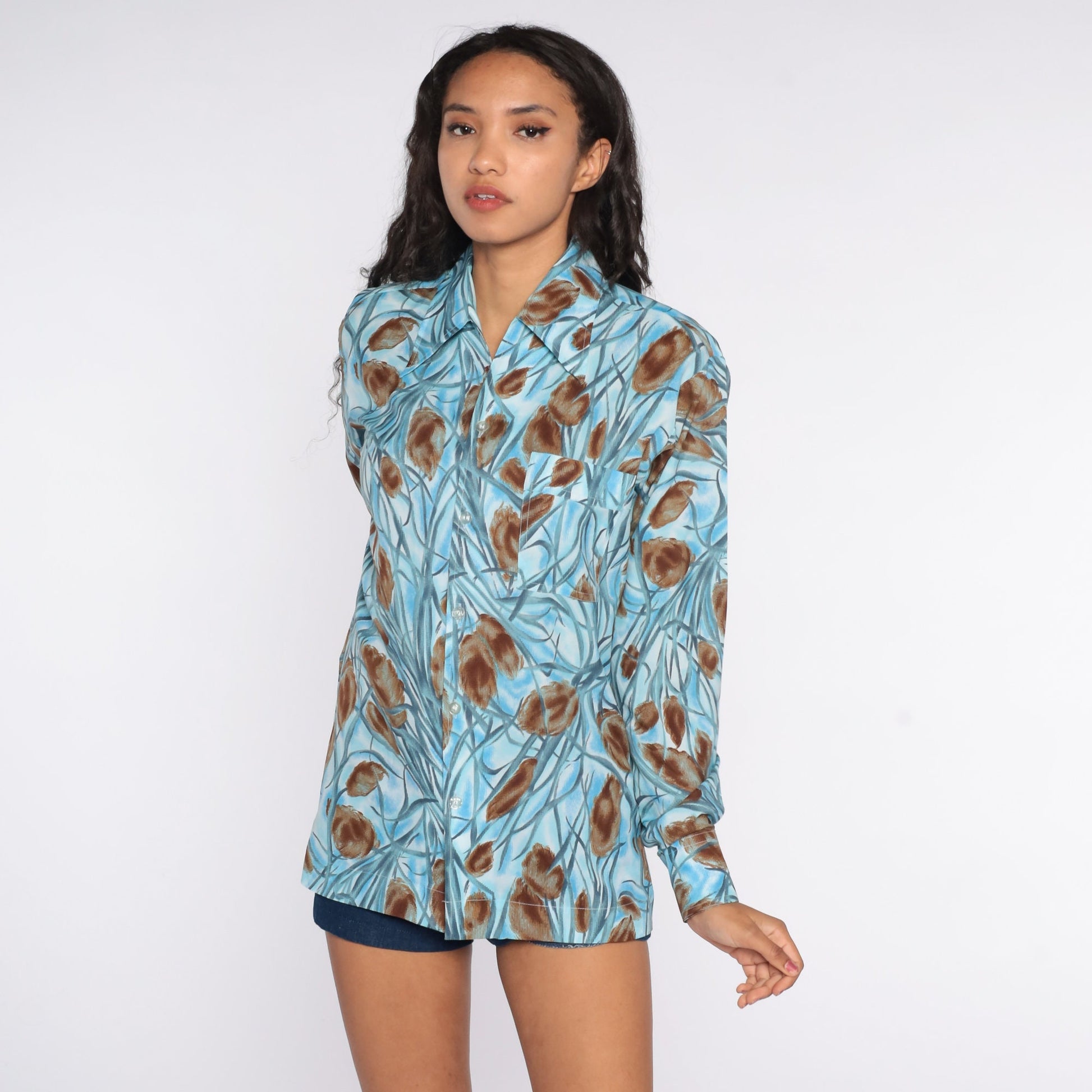 70s Blue Floral Button Up Shirt Dagger Collar Long Sleeve Medium