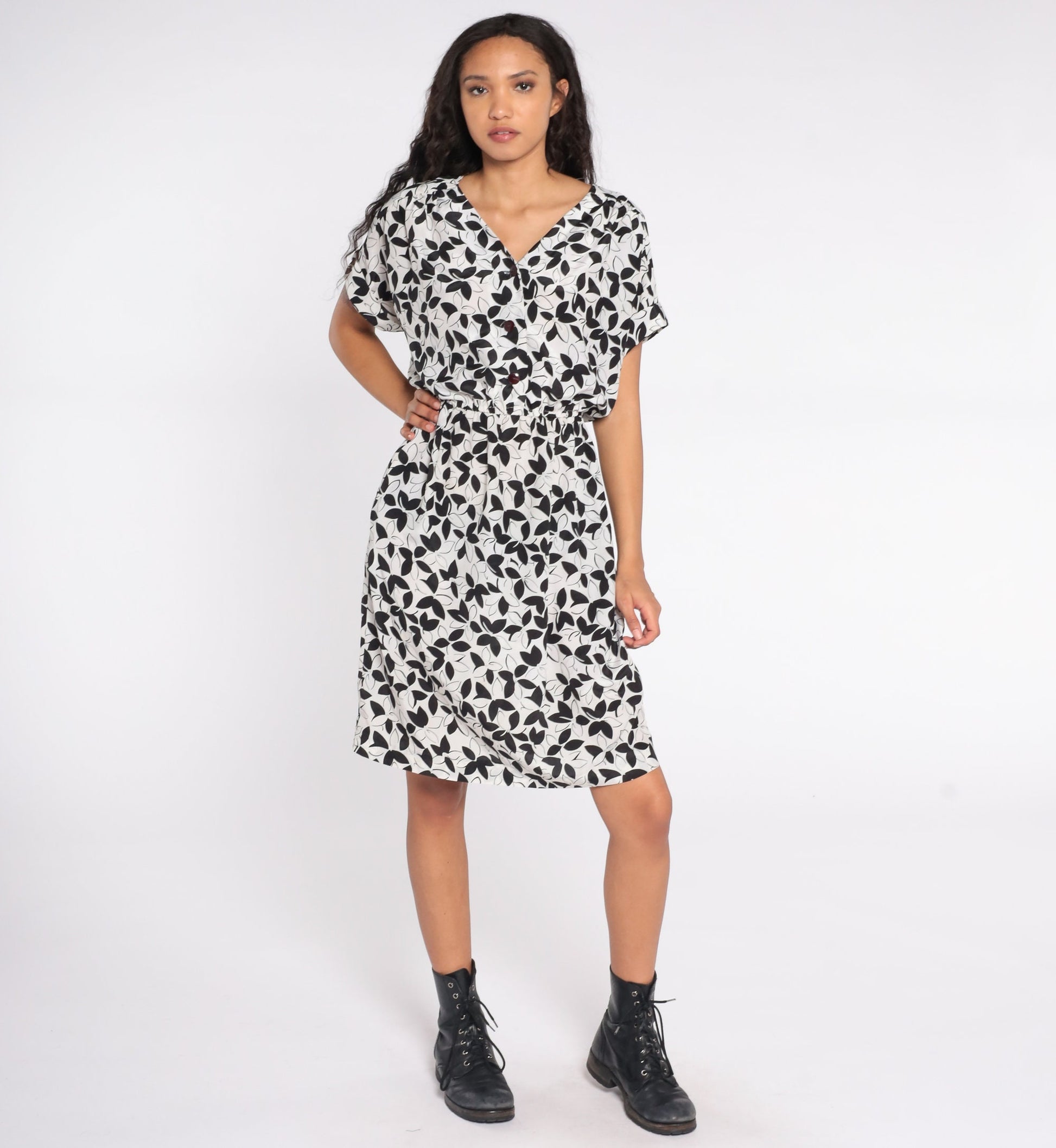 80s Black White Floral Midi Dress Button-Up Short Sleeve Medium