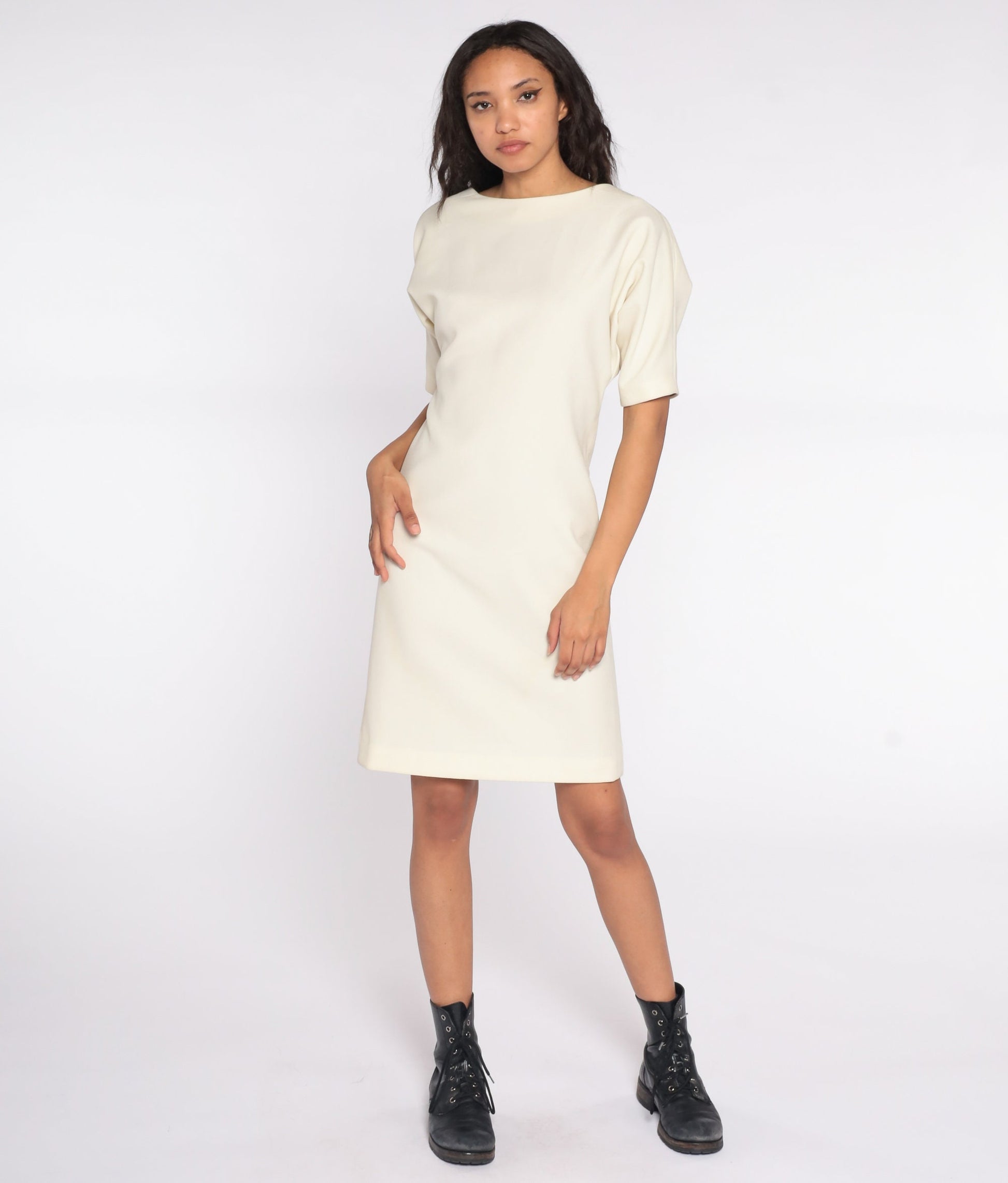 80s Cream Shift Dress Button Back Short Sleeve Knee Length Small