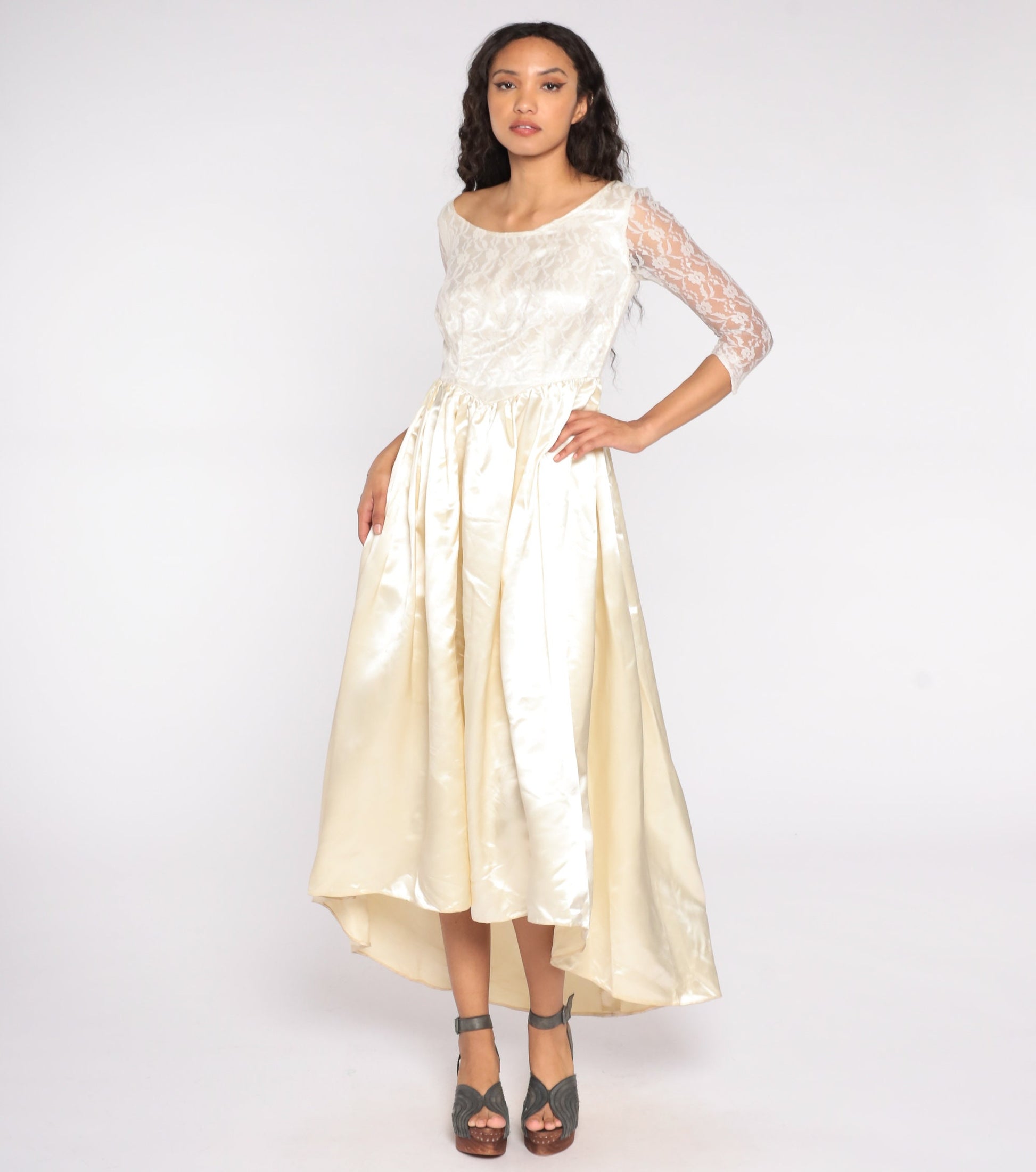 1960s Cream Lace Wedding Dress Basque Waist Maxi Small