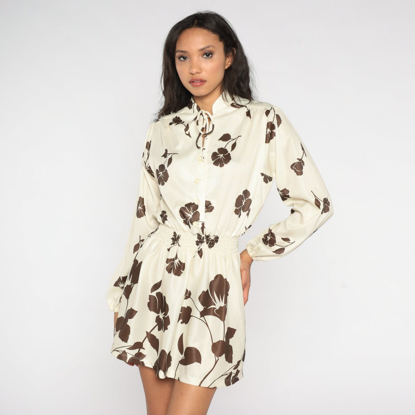 70s Floral Blouson Mini Dress Cream Brown Long Sleeve Smocked Waist Small