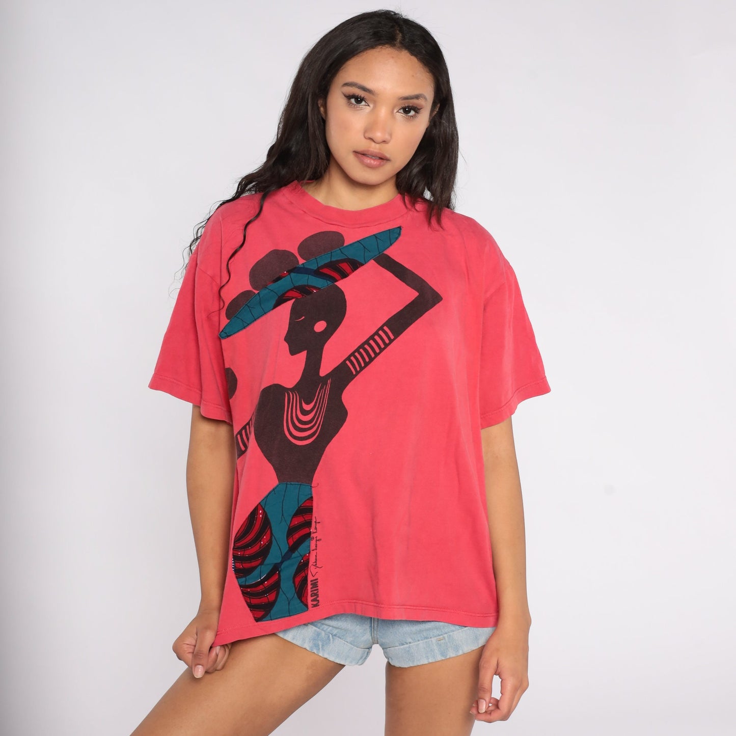 90s Kenyan Village Woman Graphic T-Shirt Cotton Red Large