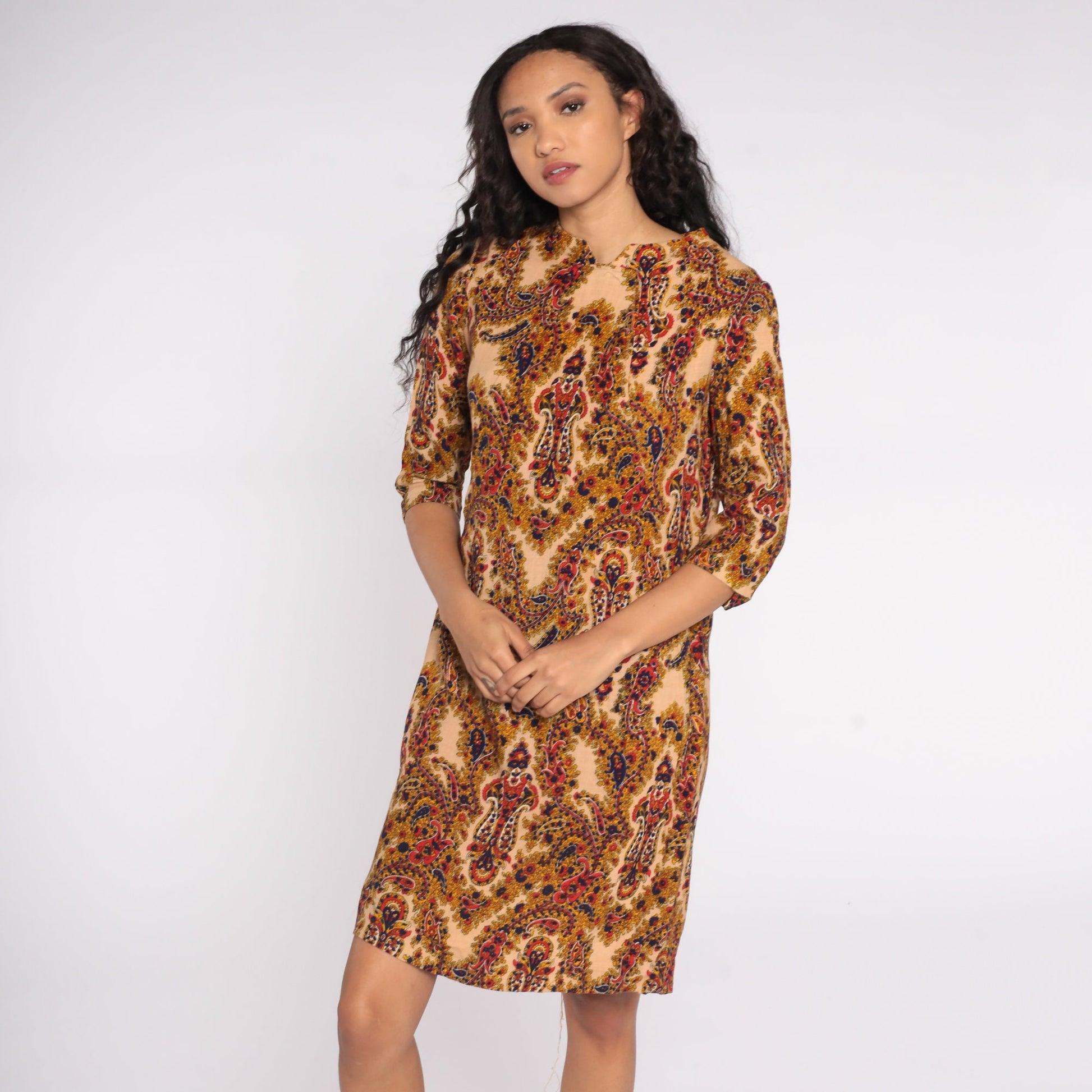 70s Paisley Floral Shift Dress Tan V-Neck Medium M