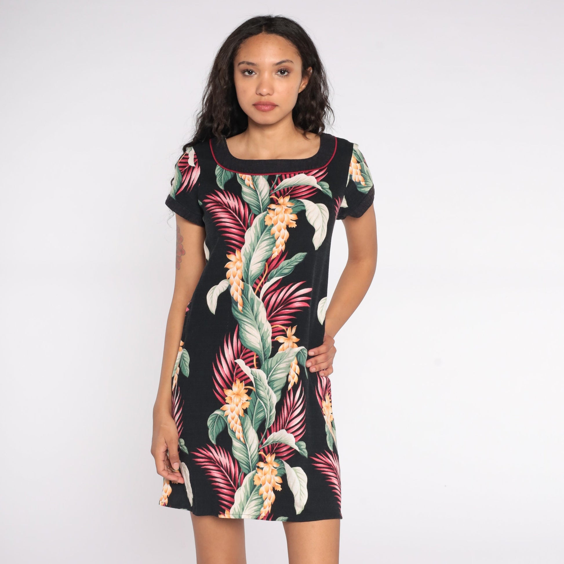 80s Hawaiian Floral Mini Dress Black Shift Button-Up Short Sleeve Small