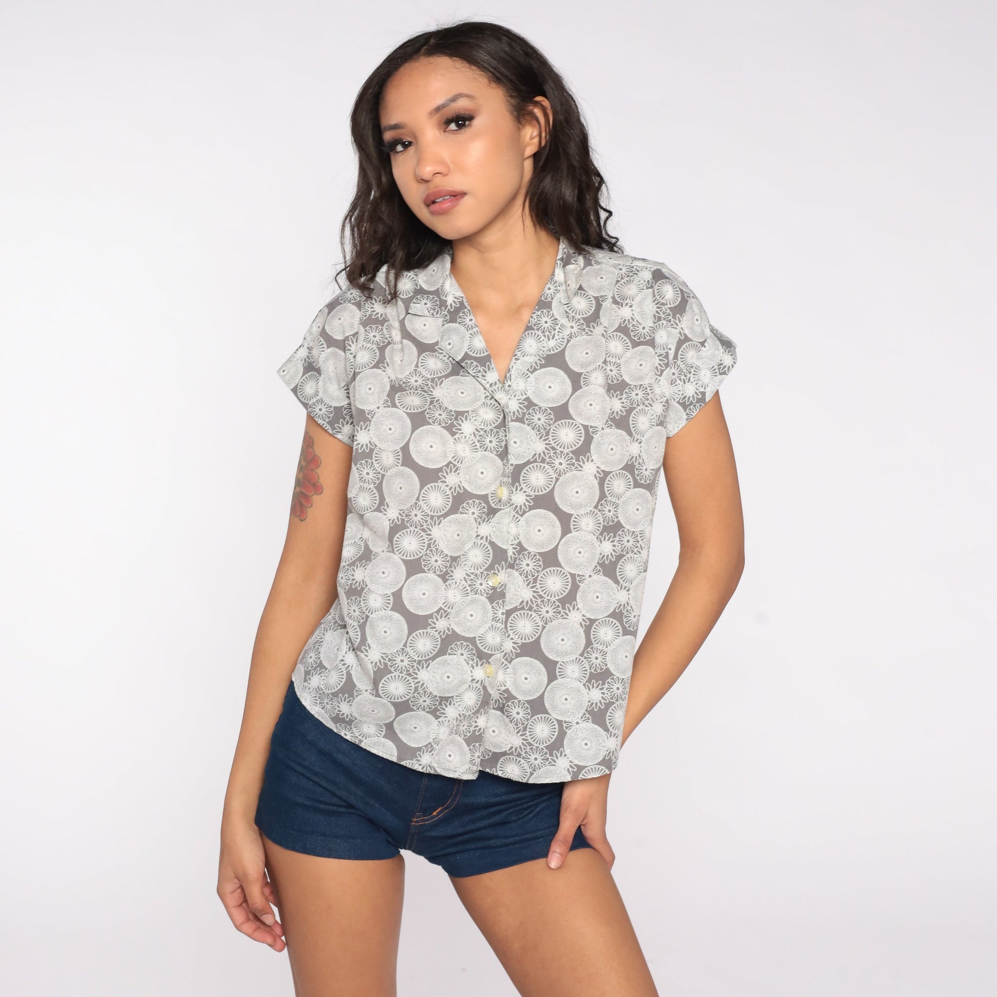 90s Spirograph Abstract Print Button Up Shirt Grey White Medium