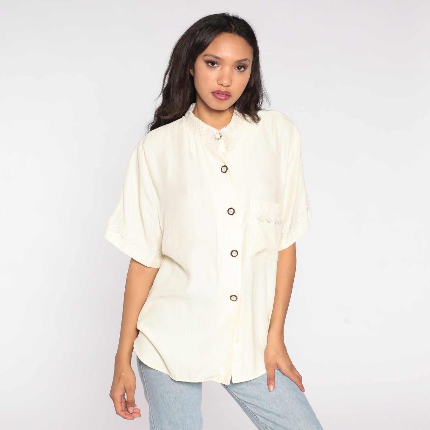 80s Cream Lace Collar Button-Up Blouse Short Sleeve Vintage Shirt XXL