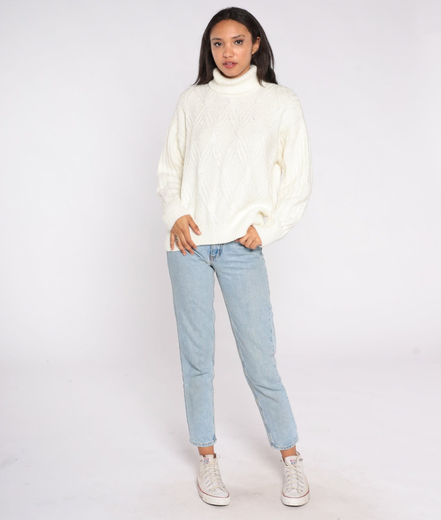 90s White Turtleneck Sweater Angora Blend Textured Pullover Medium