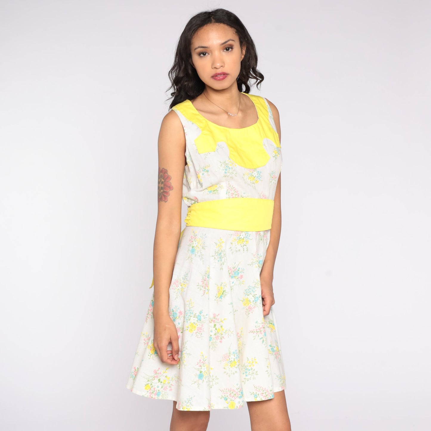 60s Floral Mini Dress Yellow Empire Waist Sleeveless Calico Print Medium