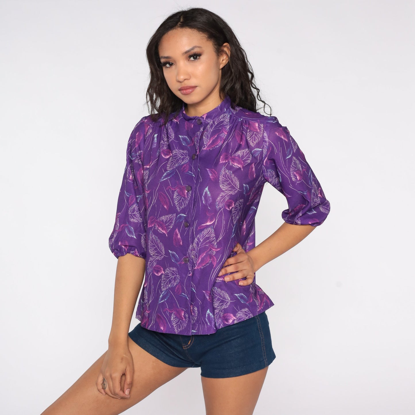 70s Purple Leaf Print Button-Up Blouse Mandarin Collar 3/4 Sleeve Small