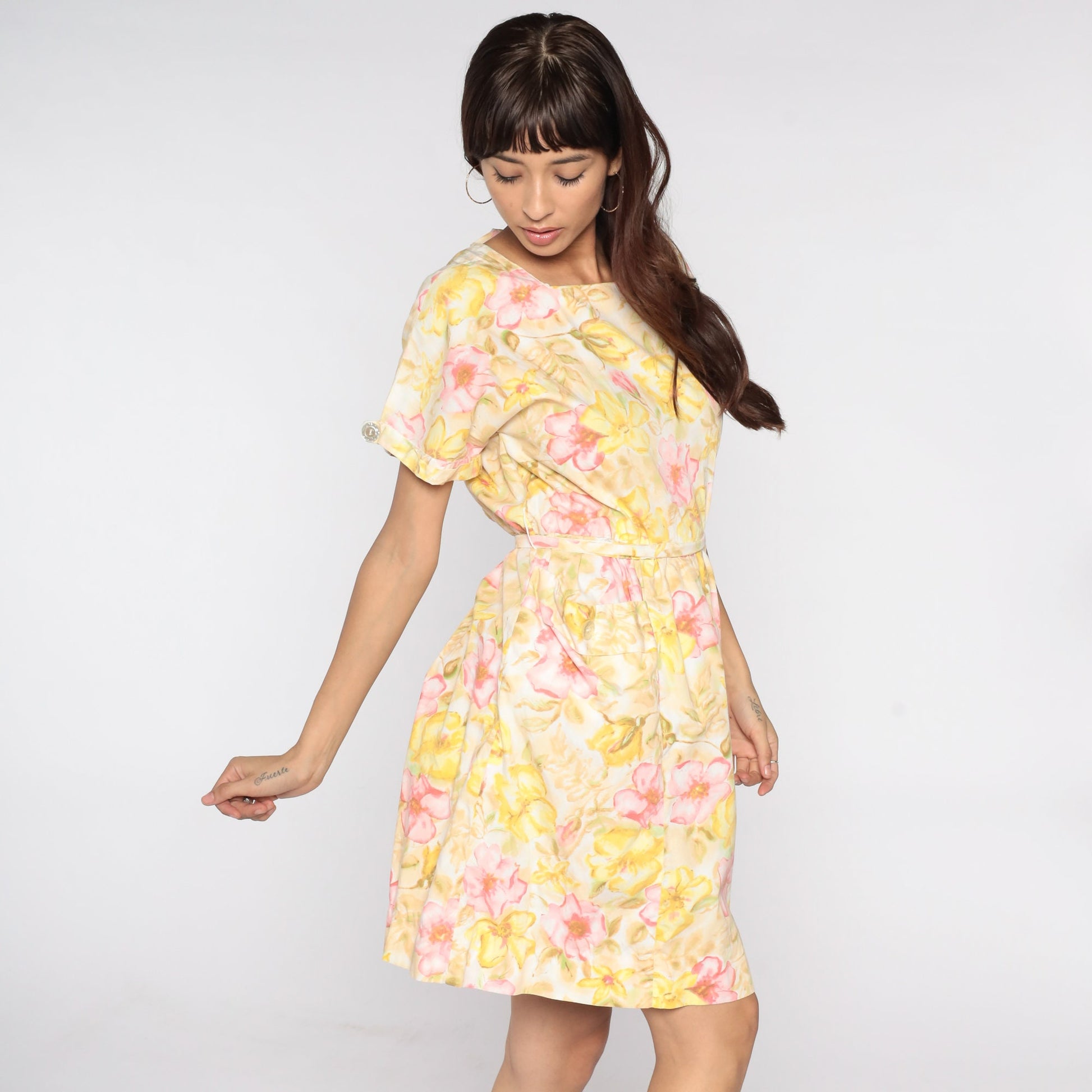 60s Floral Mini Dress Yellow Flower Print High Waist Pleated Medium
