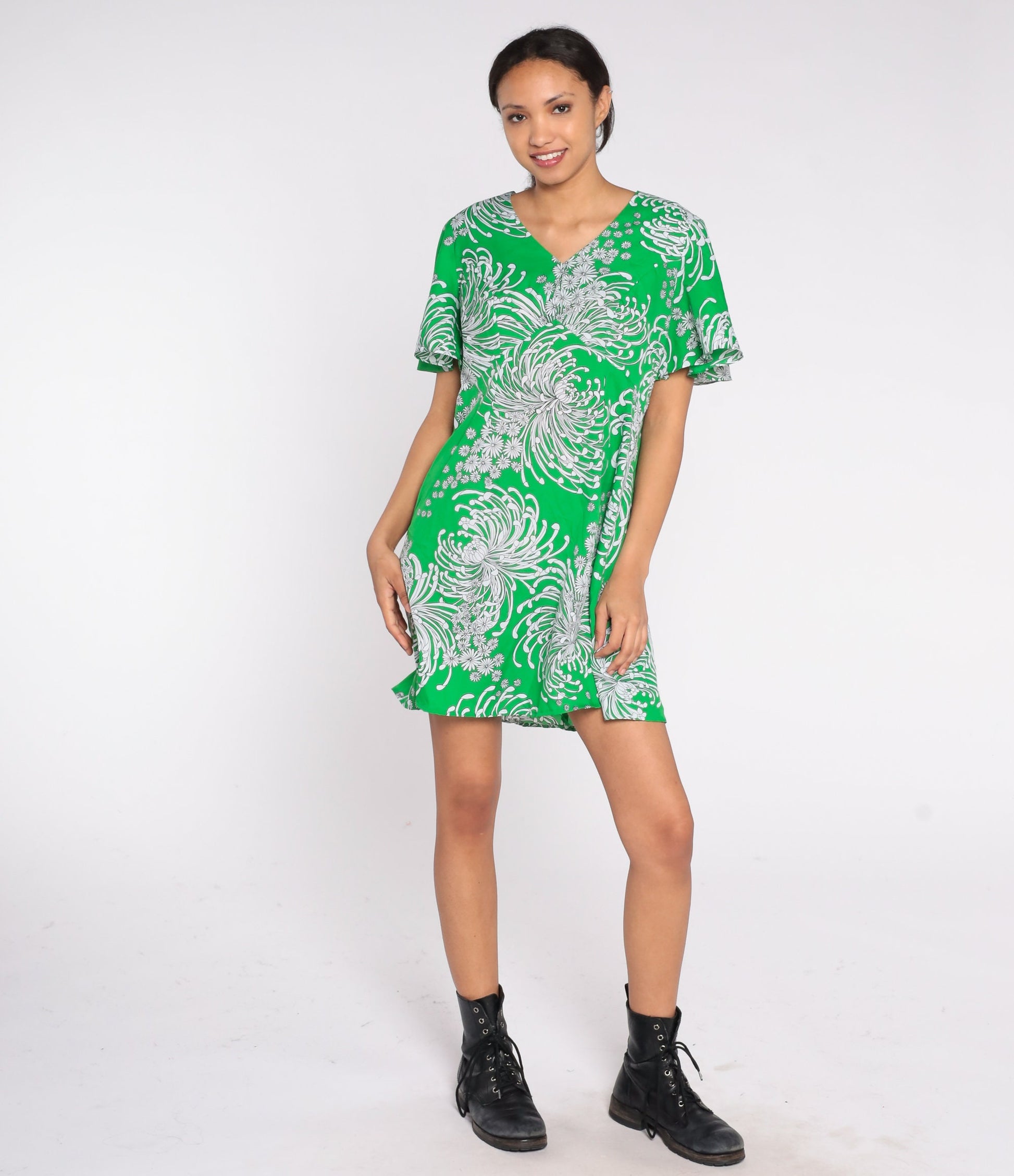 70s Green Floral Mini Dress Empire Waist Flutter Sleeve Shift Large L