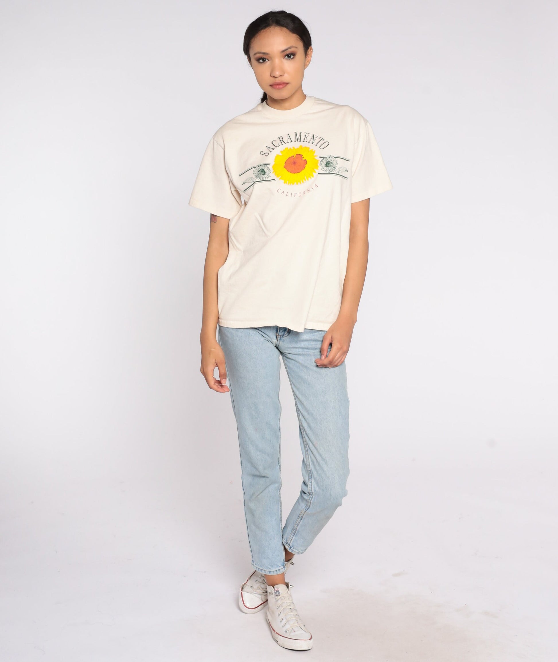 80s Sacramento California Sunflower Graphic T-Shirt Cotton Small