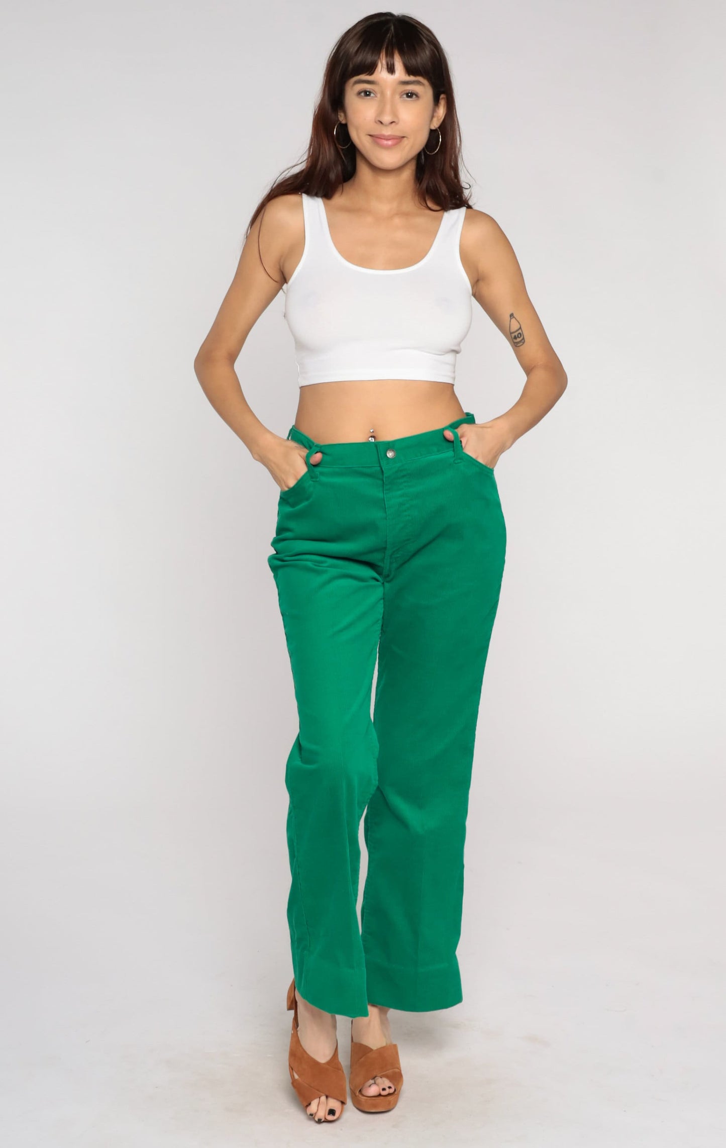 Levi's 80s Green Corduroy Pants High Rise Flared Trousers Men's 31
