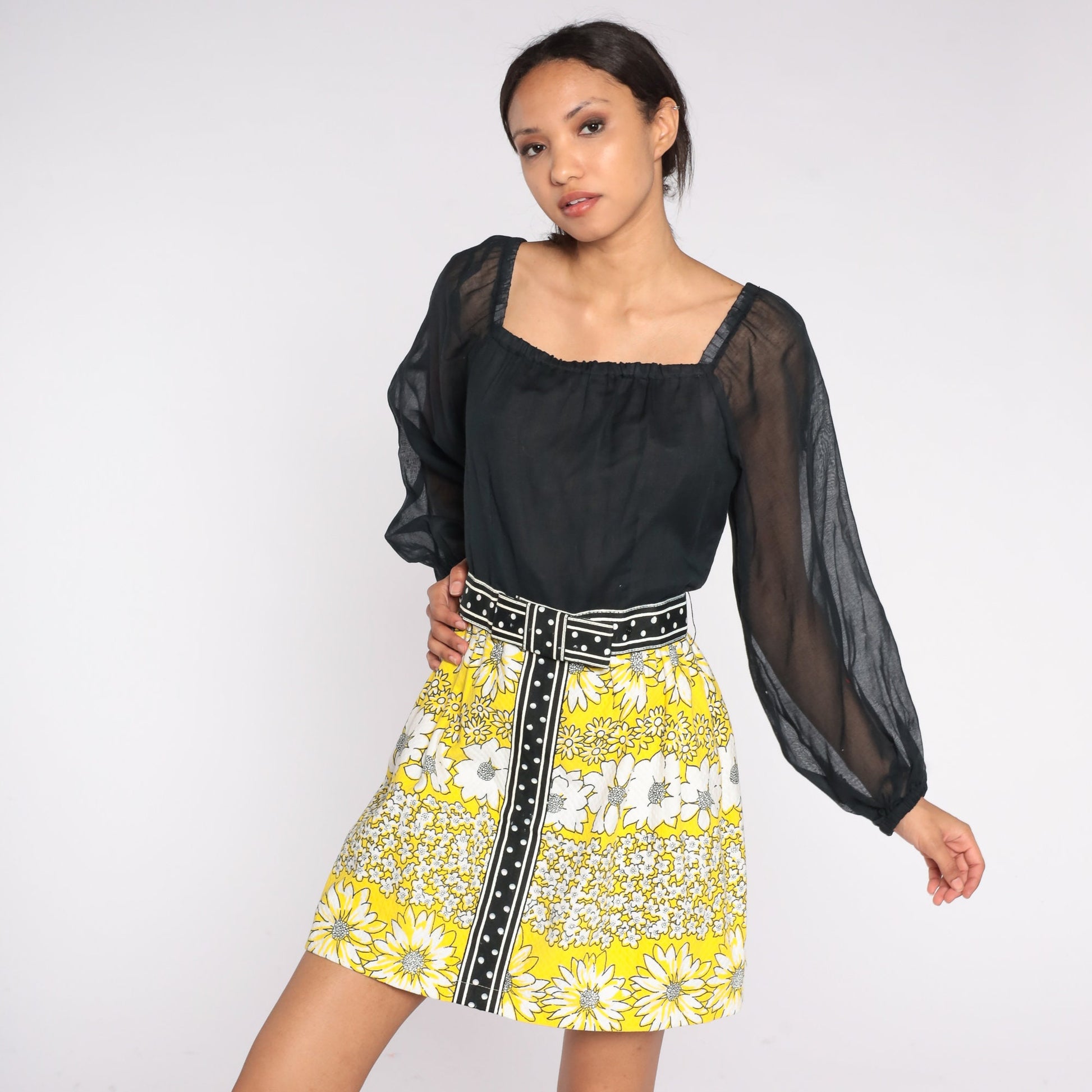 60s Black Yellow Floral Mini Dress Balloon Sleeve Square Neck Small S