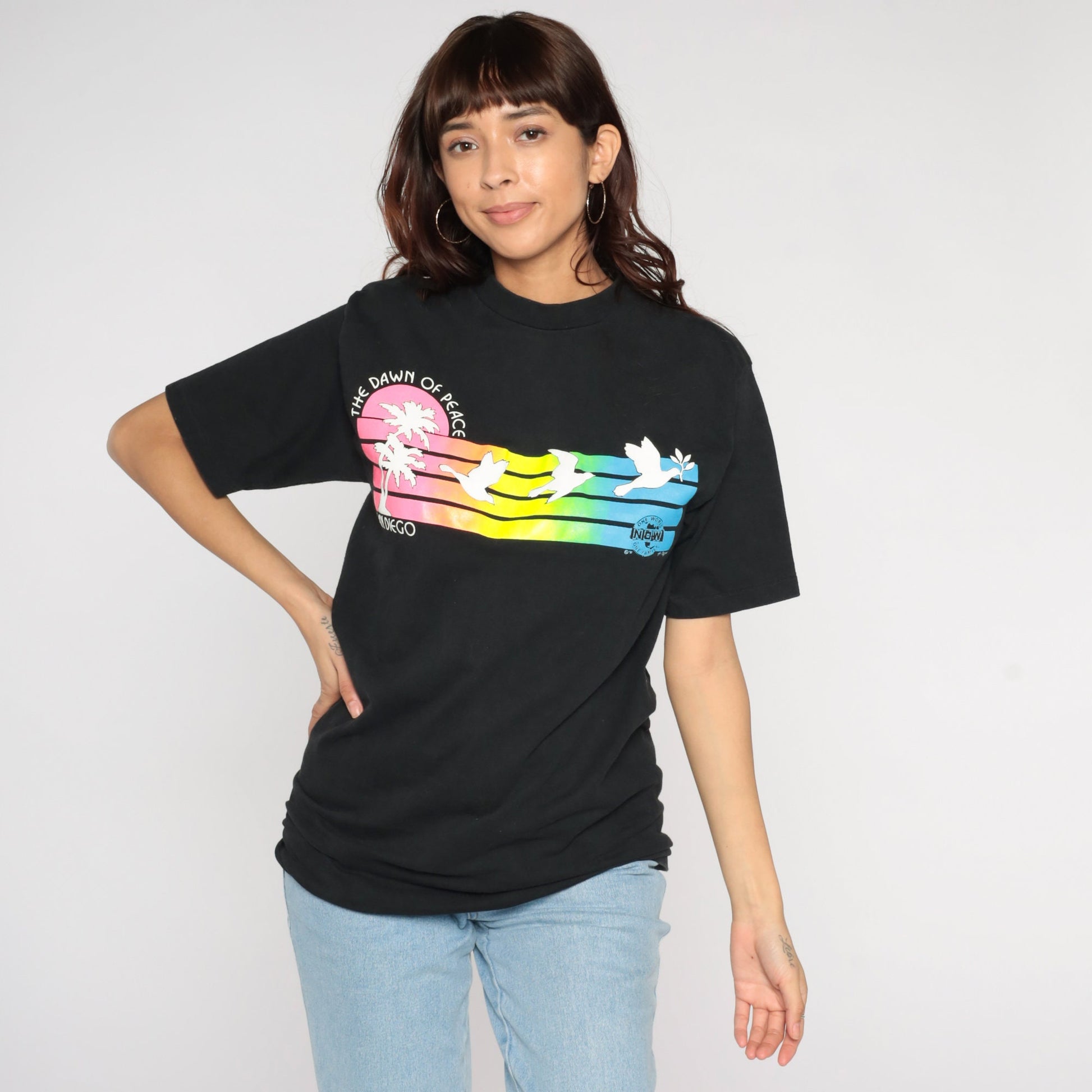 90s San Diego Dawn of Peace Graphic T-Shirt Neon Stripes Cotton Medium