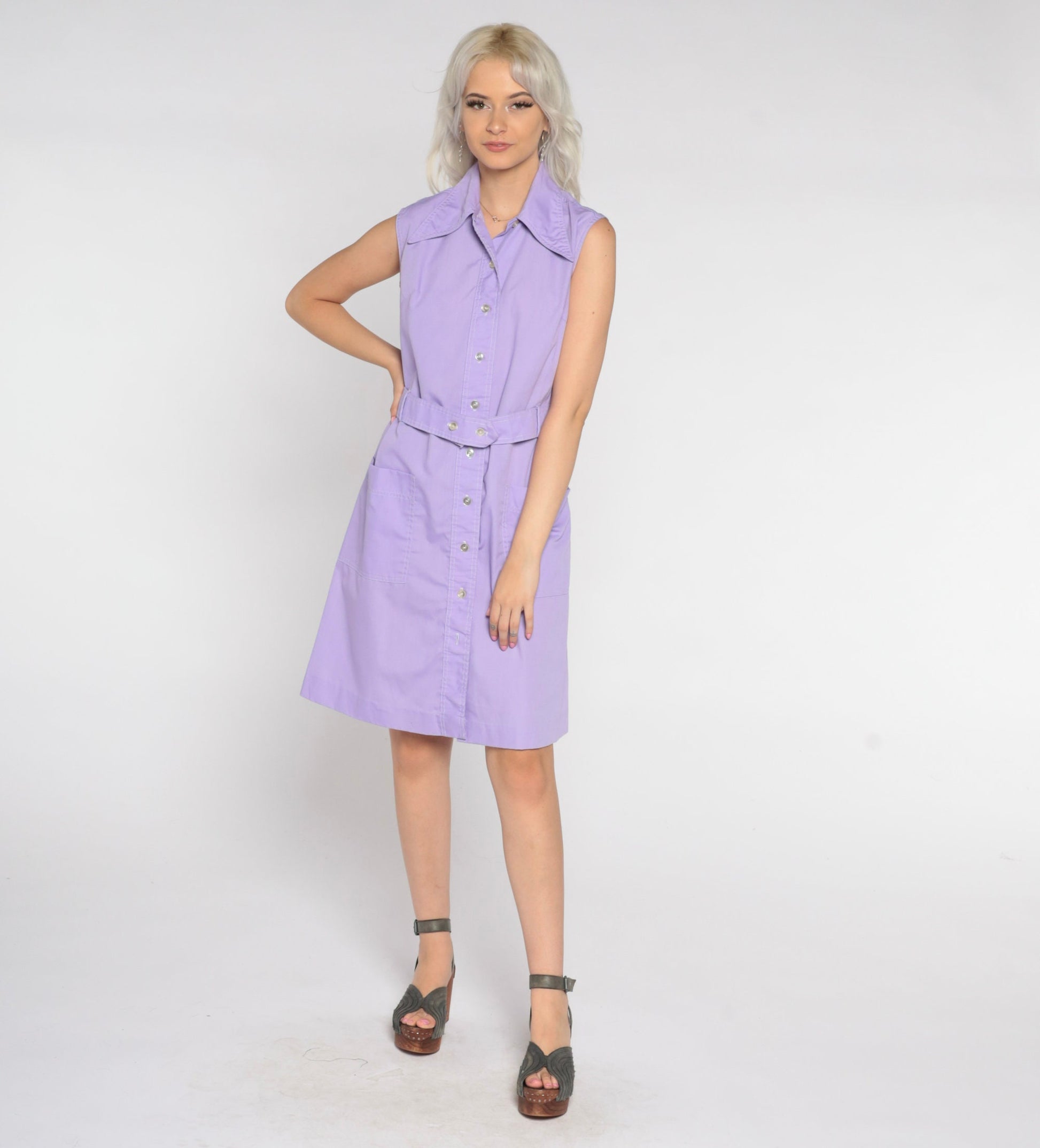 70s Lavender Button-Up Shirtdress Dagger Collar Sleeveless Mini Shift Medium