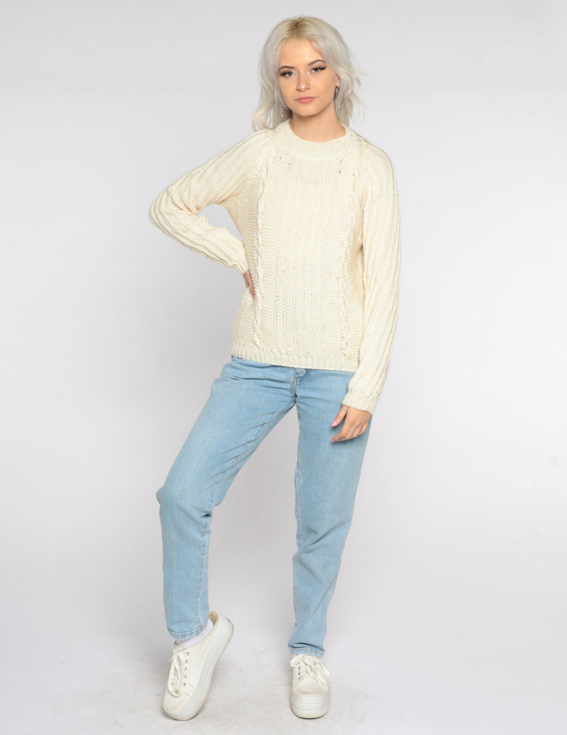 90s Cream Cable Knit Crewneck Pullover Sweater Small S