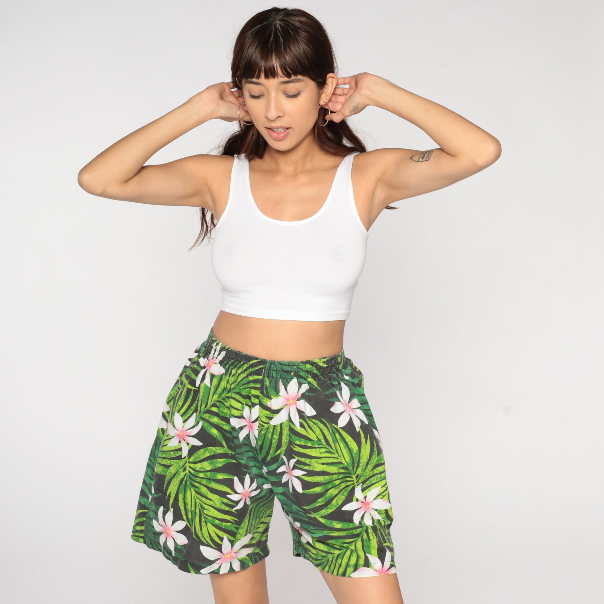 90s Tropical Leaf Floral Print Shorts High Waist Elastic Black Medium Large