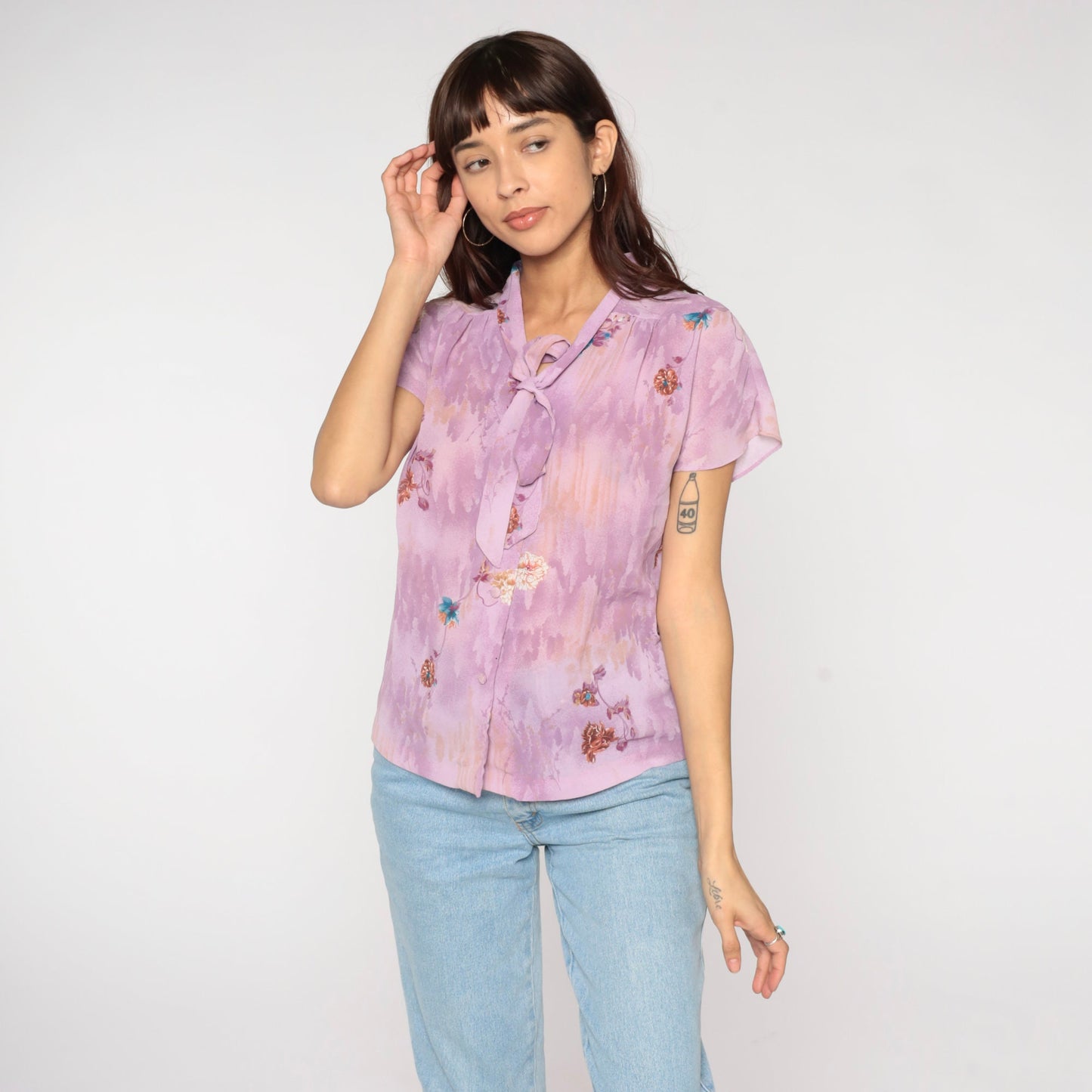 70s Purple Floral Ascot Blouse Button-Up Short Sleeve Small