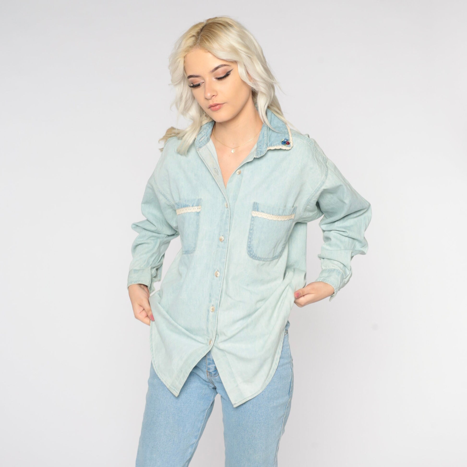 90s Light Blue Chambray Button-Up Blouse Lace Trim Rosette Small
