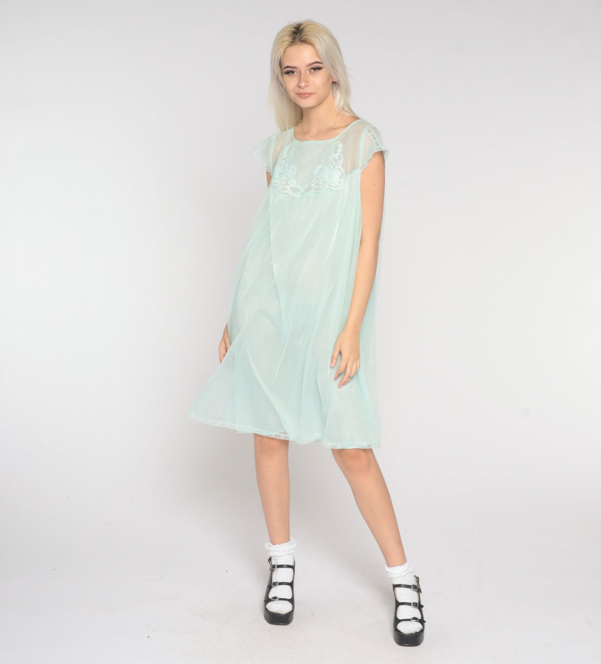 70s Mint Nylon Nightgown Lace Trim Mini Babydoll Slip Dress Large