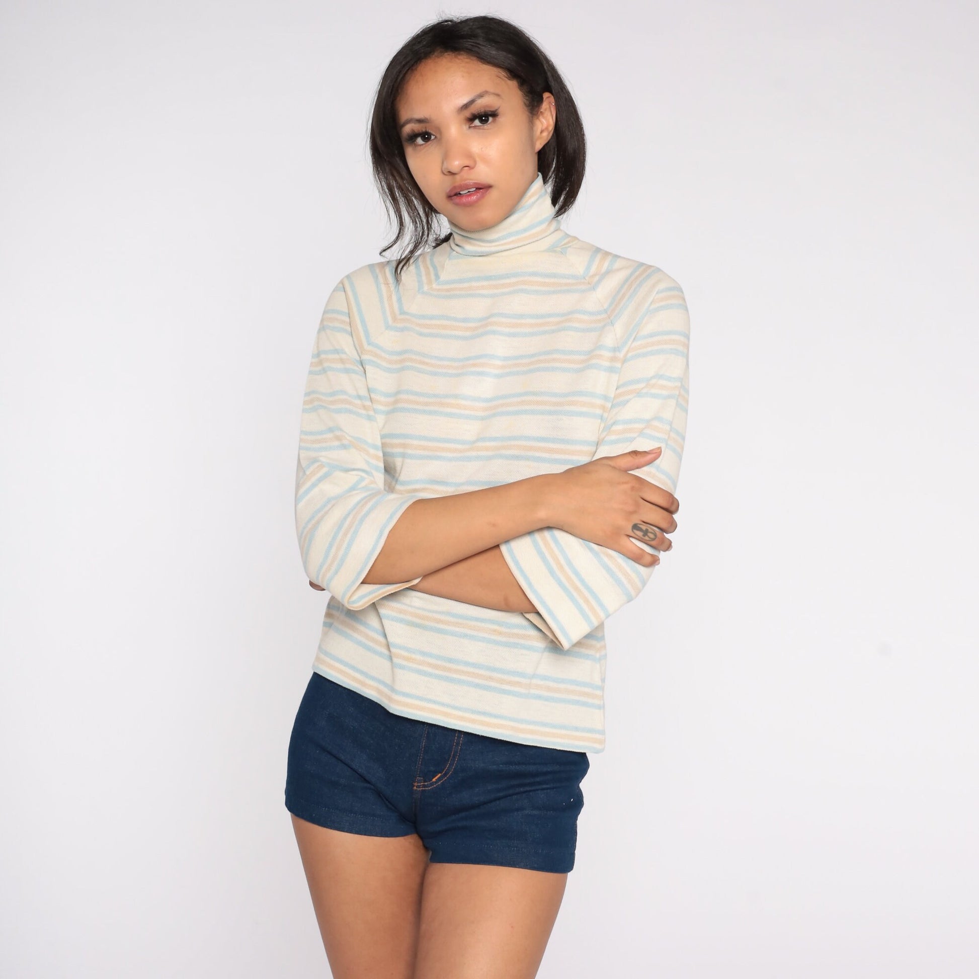 70s Striped Turtleneck Raglan Sleeve Shirt Off-White Blue Small